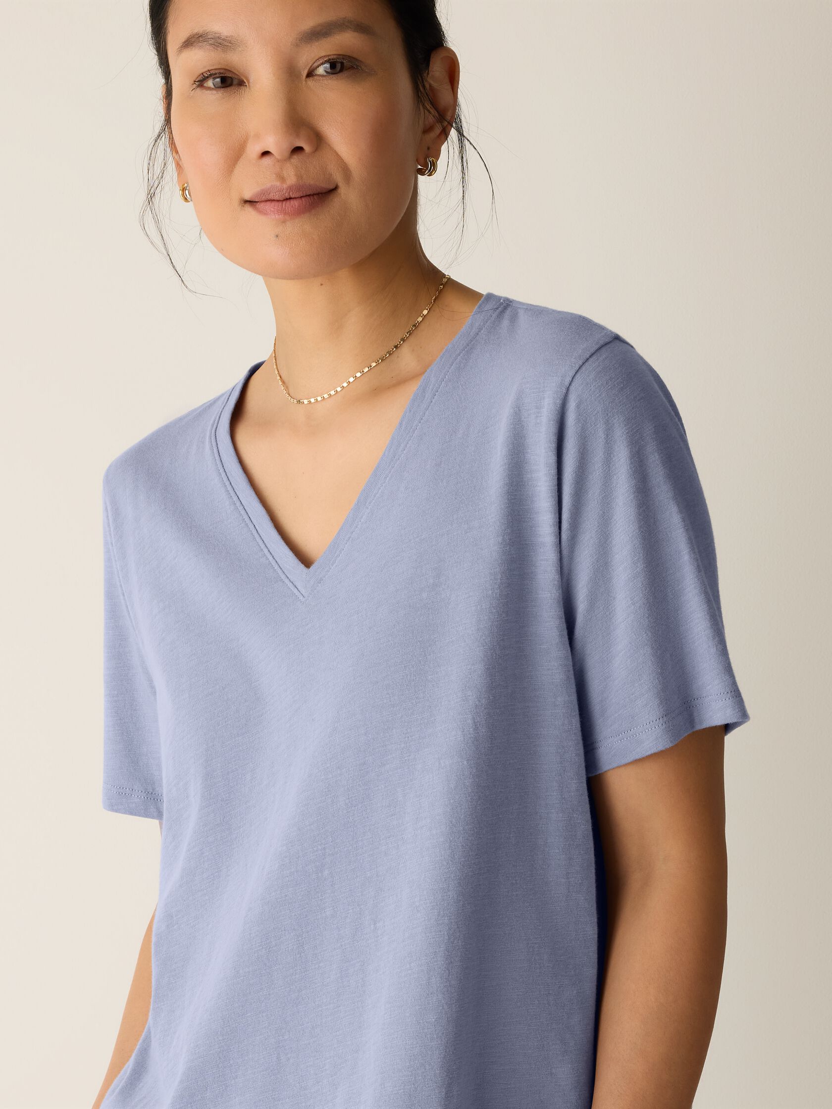 Organic Cotton Slubby Jersey V-Neck Tee