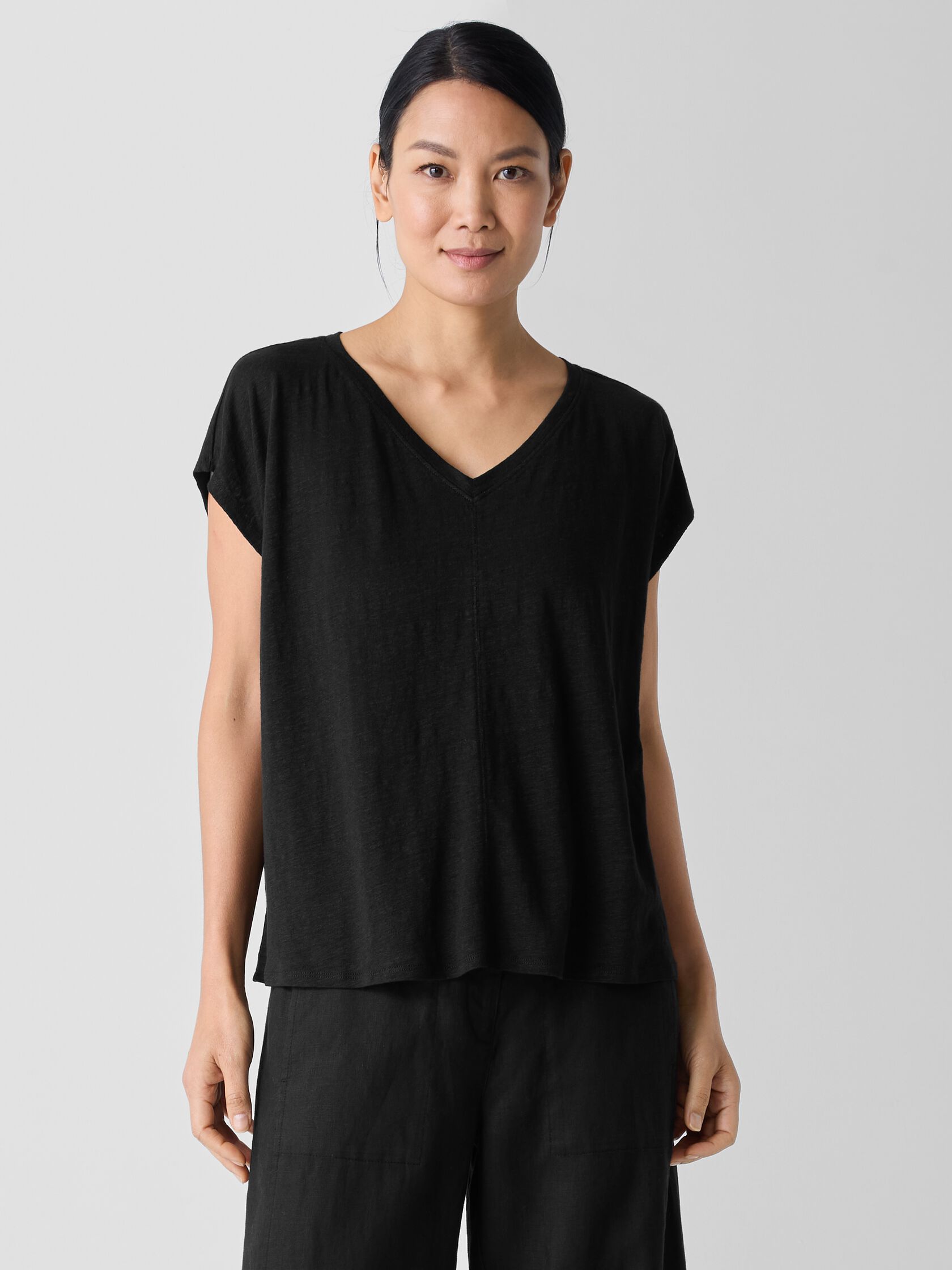 Organic Linen Jersey V-Neck Tee
