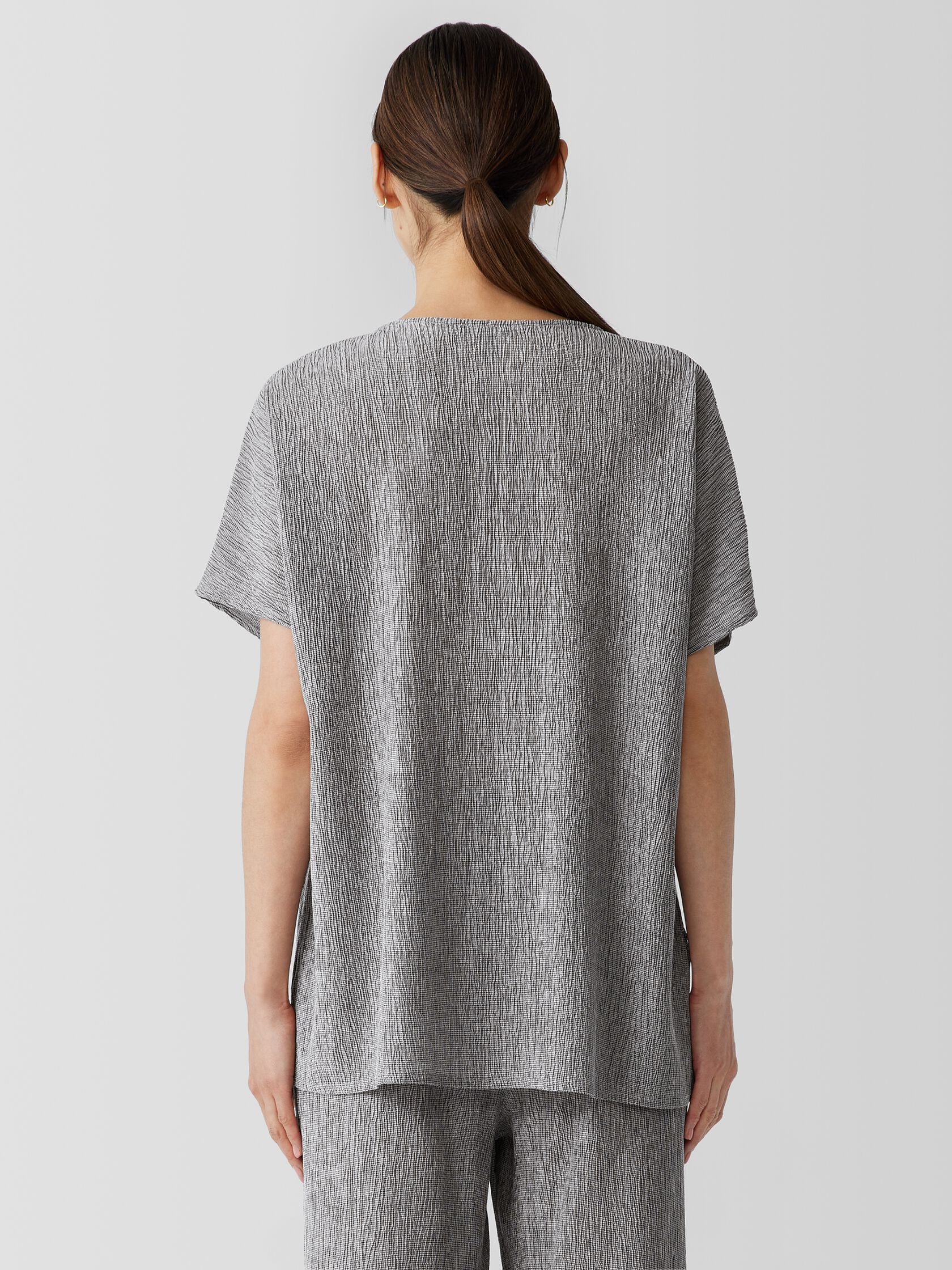 Woven Plissé V-Neck Top