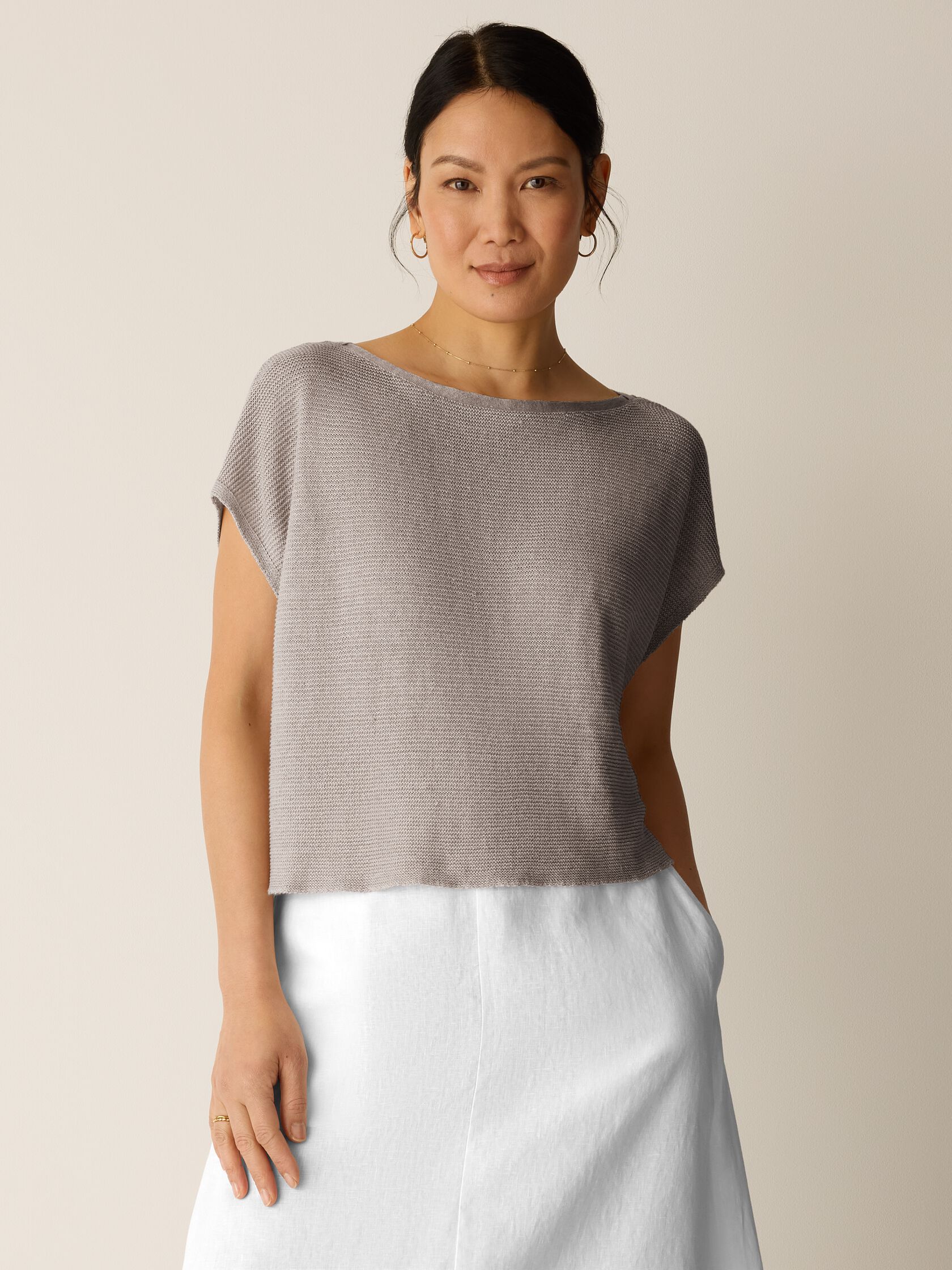 Organic Linen D&eacute;lav&eacute; Square Top
