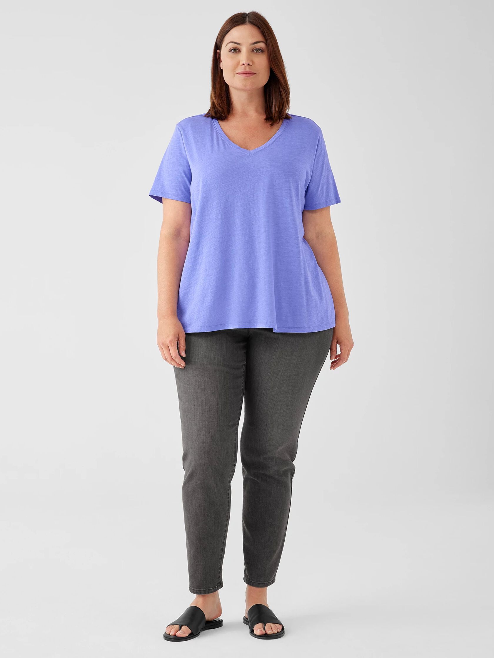 Organic Cotton Slub V-Neck Tee