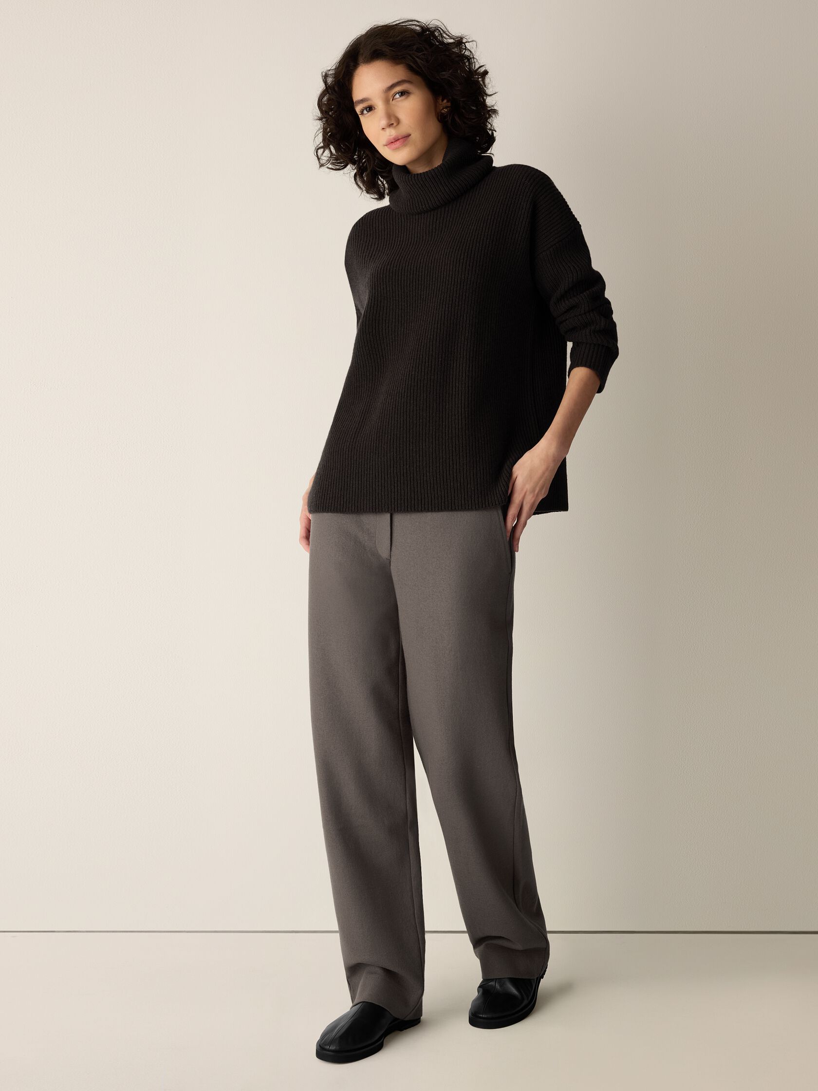 Recycled Wool Cashmere Turtleneck Top