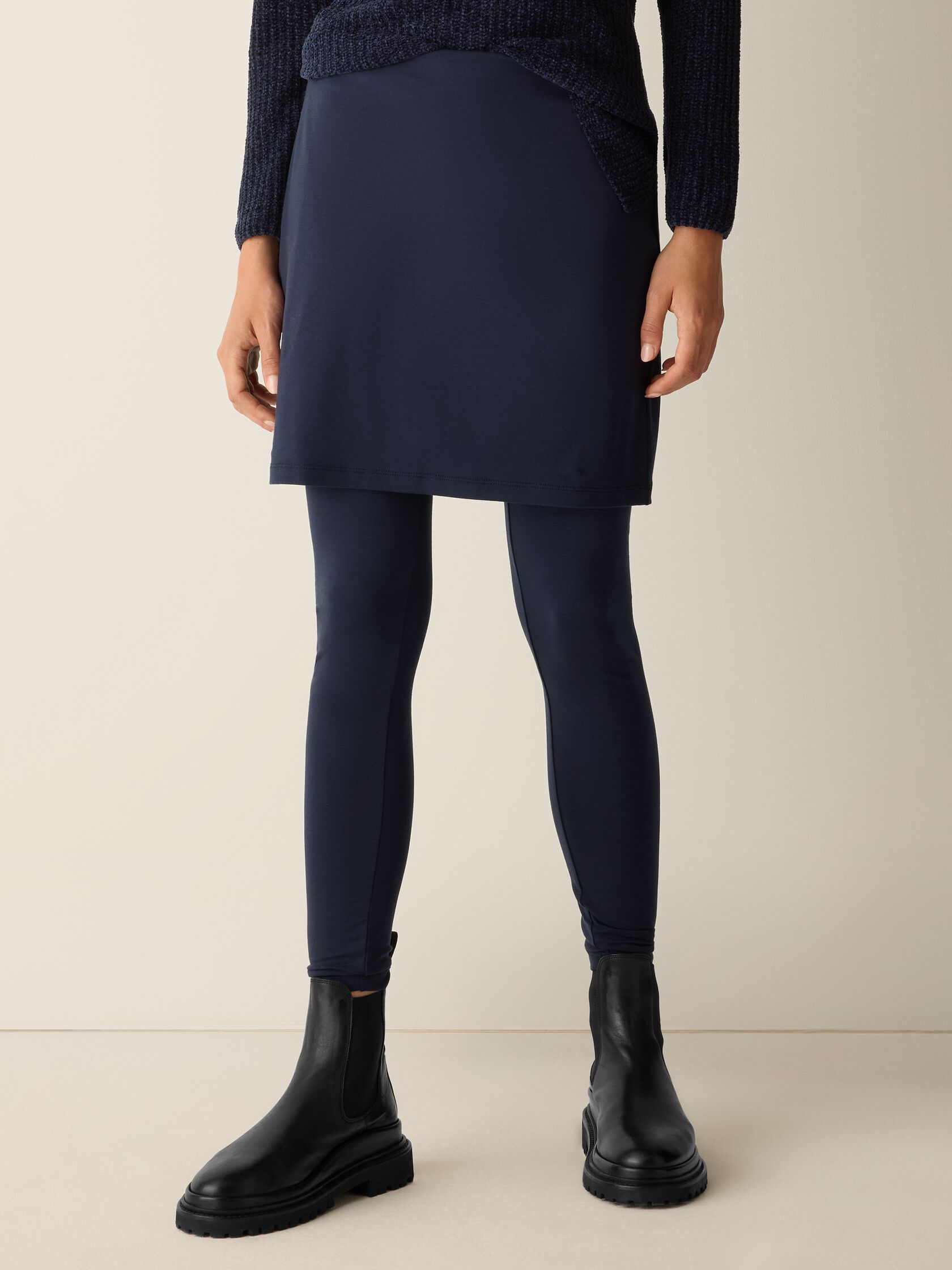 Stretch Jersey Knit Skirted Legging