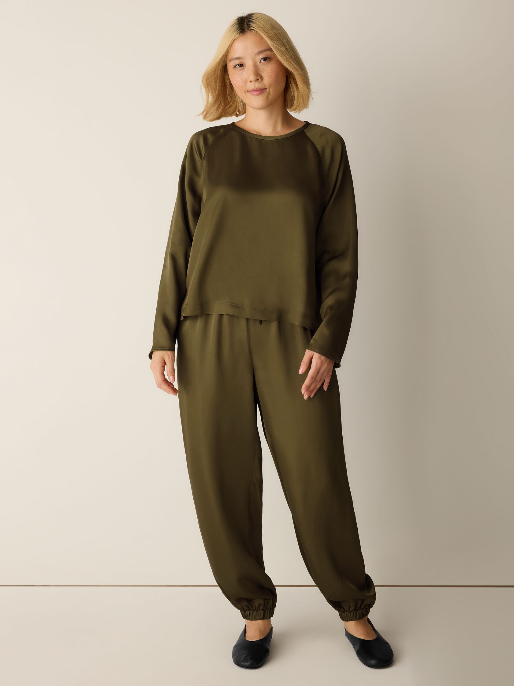 Smooth Satin Shimmer Round Neck Top