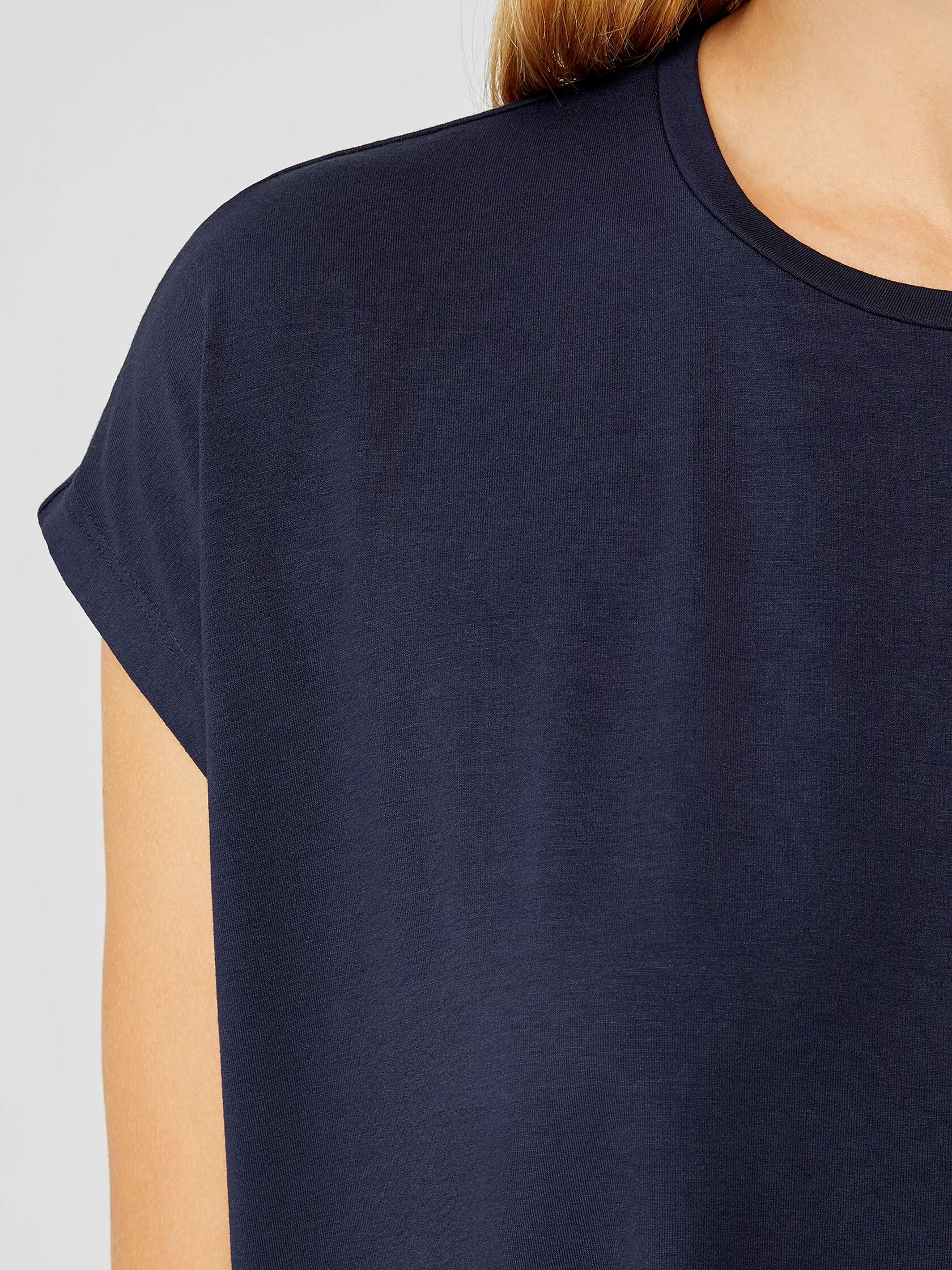 Lightweight Viscose Jersey Square Top