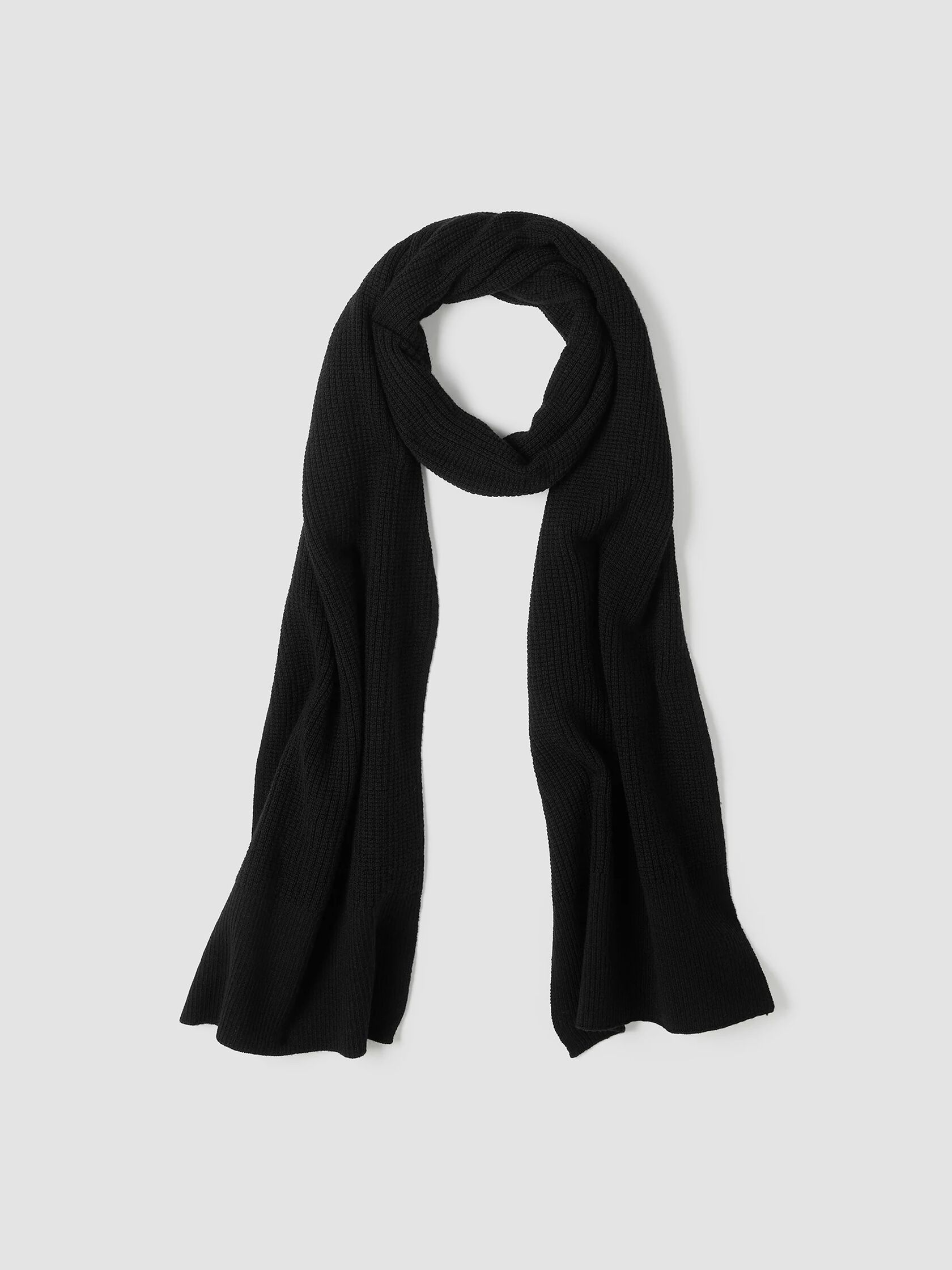 Merino Thermal Rib Scarf in Regenerative Wool