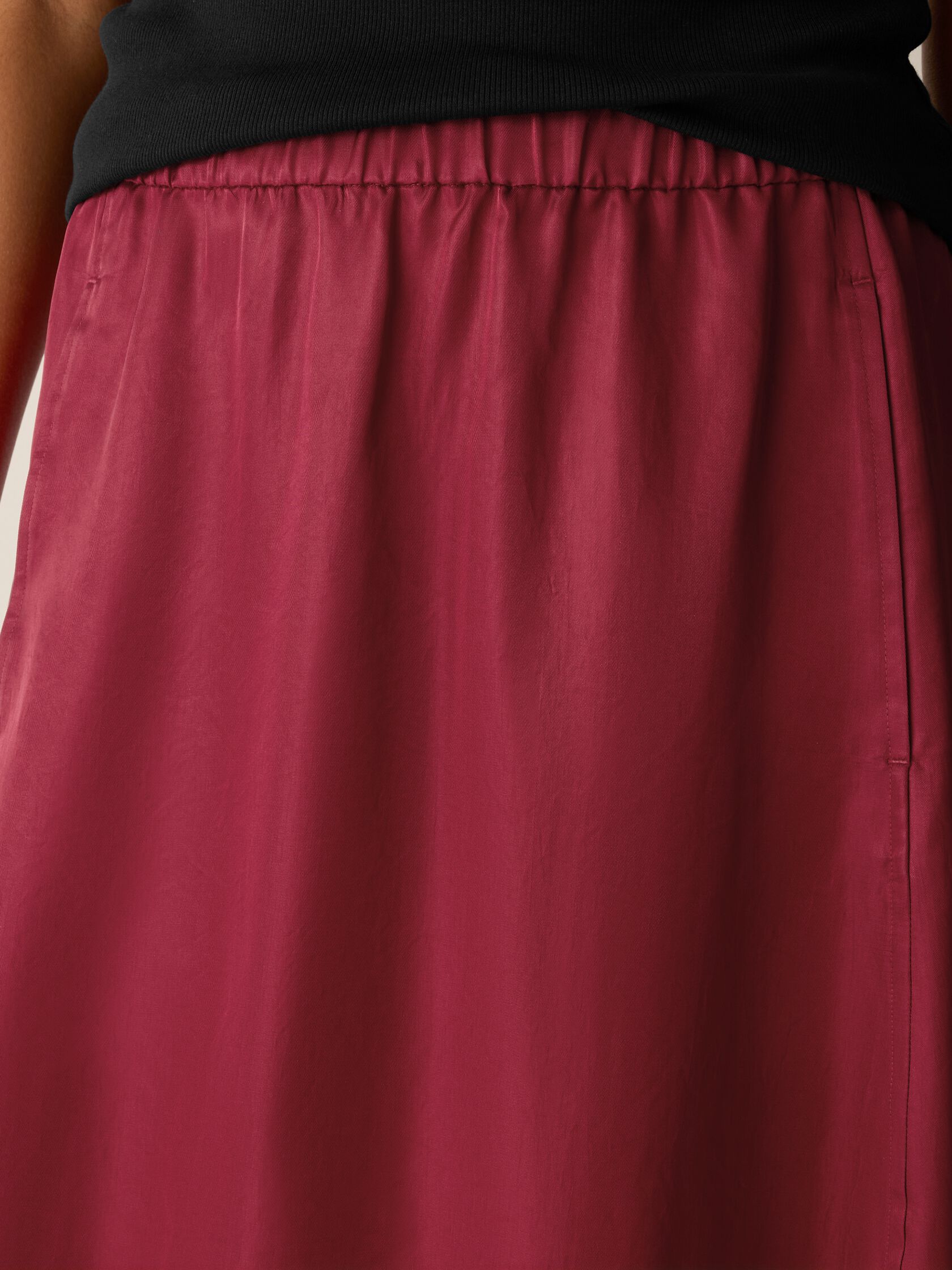 Lightweight Satin Shimmer Lantern Skirt