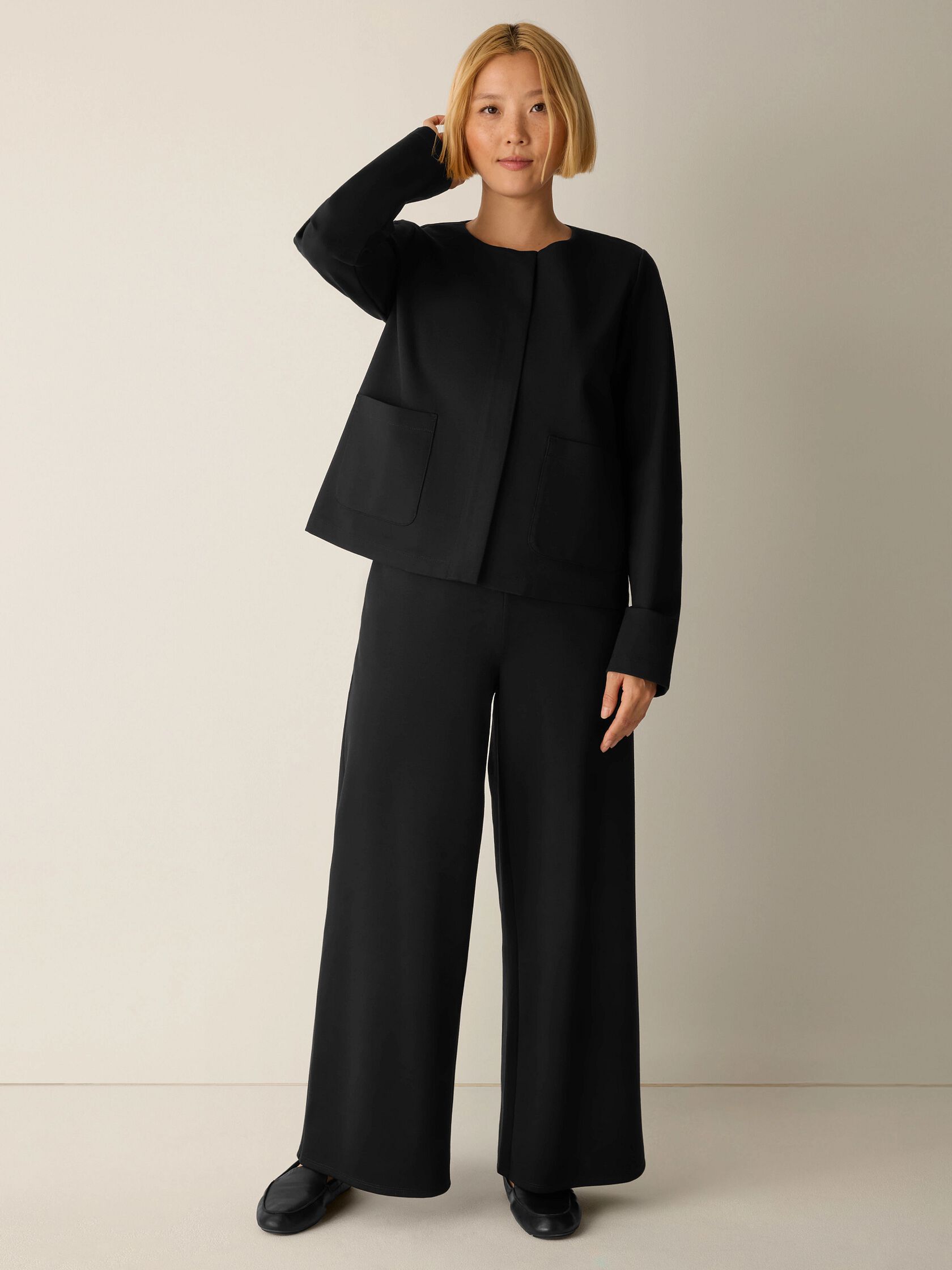 Lightweight Ponte Wide-Leg Pant