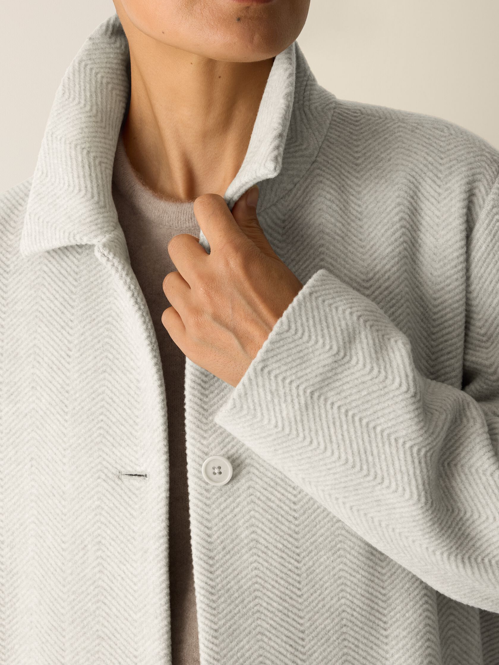 Soft Wool Herringbone Classic Collar Coat