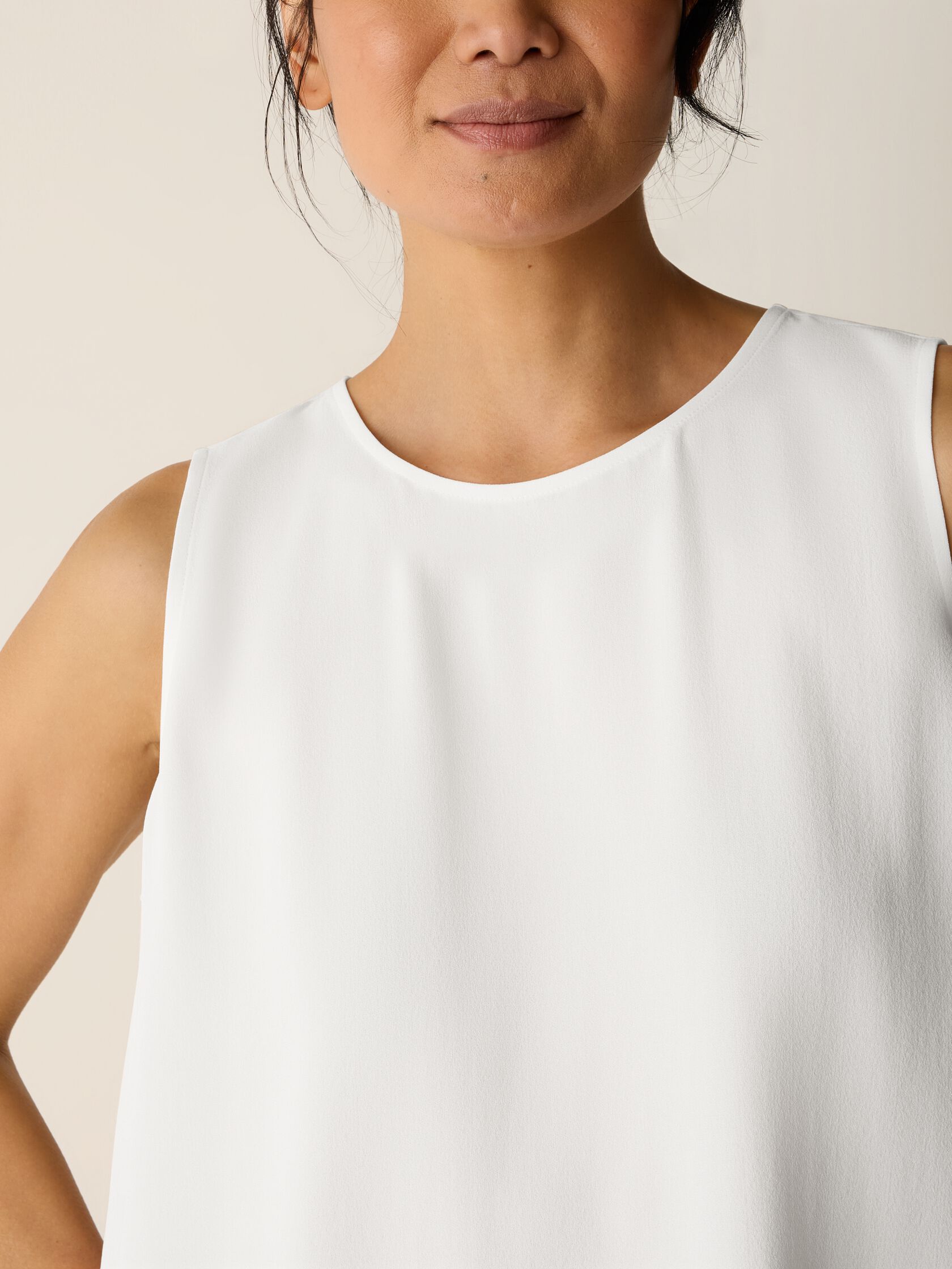 Silk Georgette Crepe Round Neck Tank
