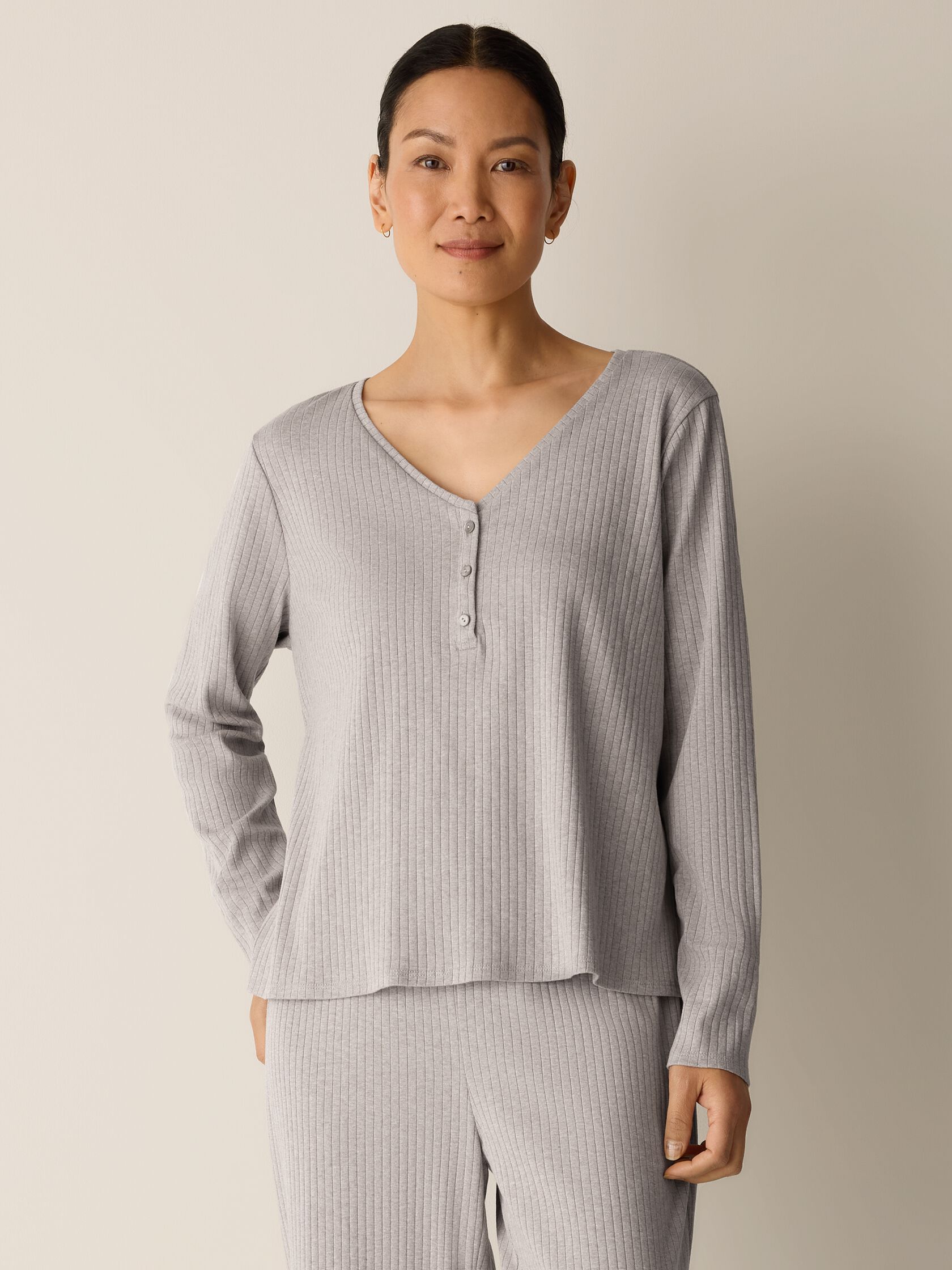 Organic Cotton Rib V-Neck Sleep Top