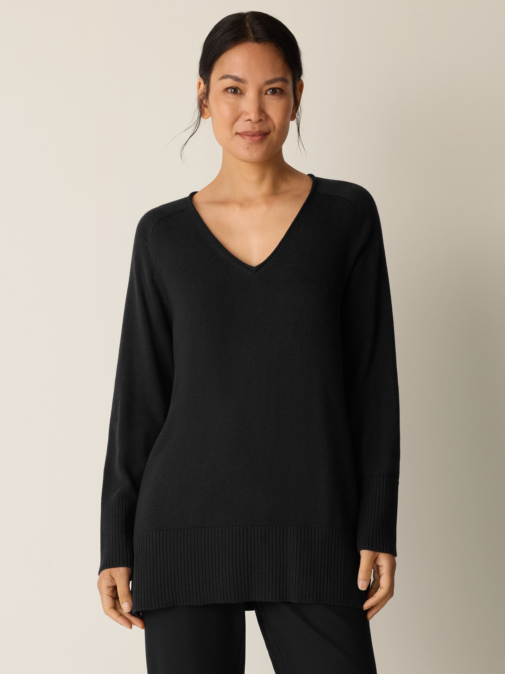 Peruvian Cotton Blend V-Neck Top