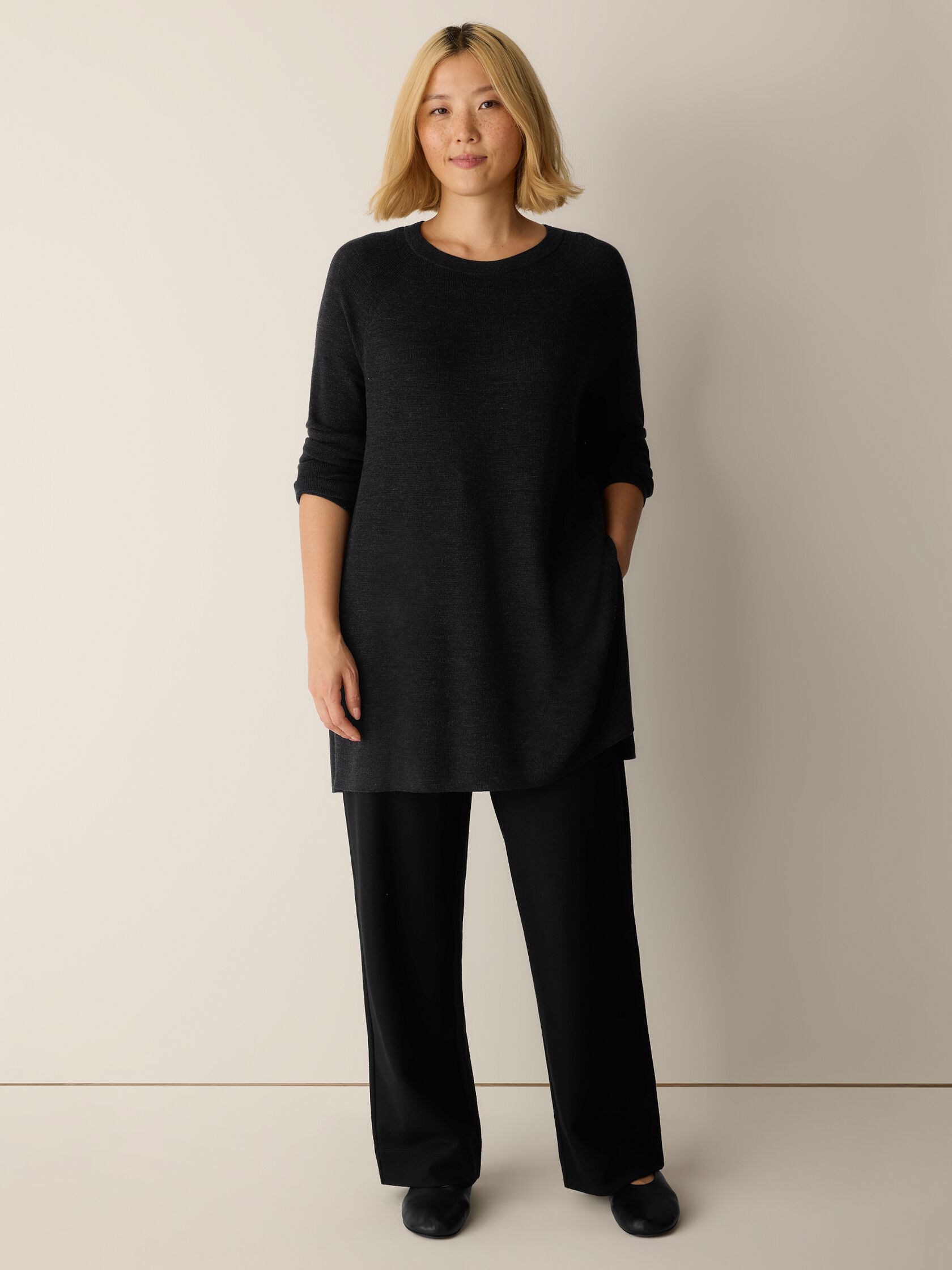 Superfine Merino Crew Neck Long Top in Regenerative Wool