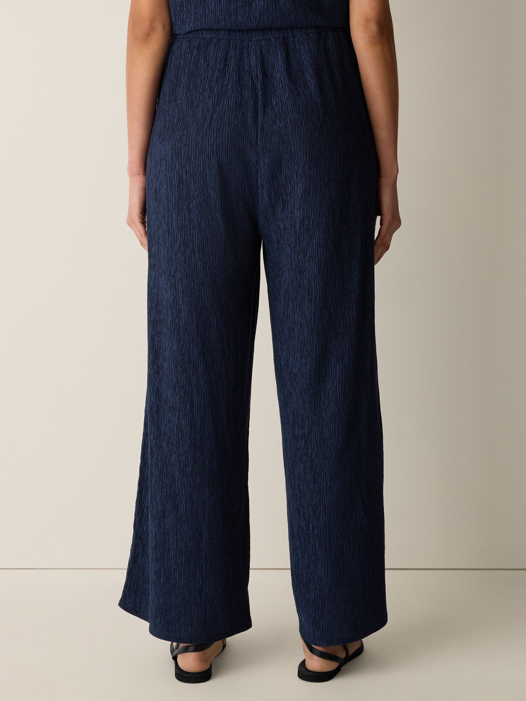 Woven Pliss&eacute; Wide-Leg Pant