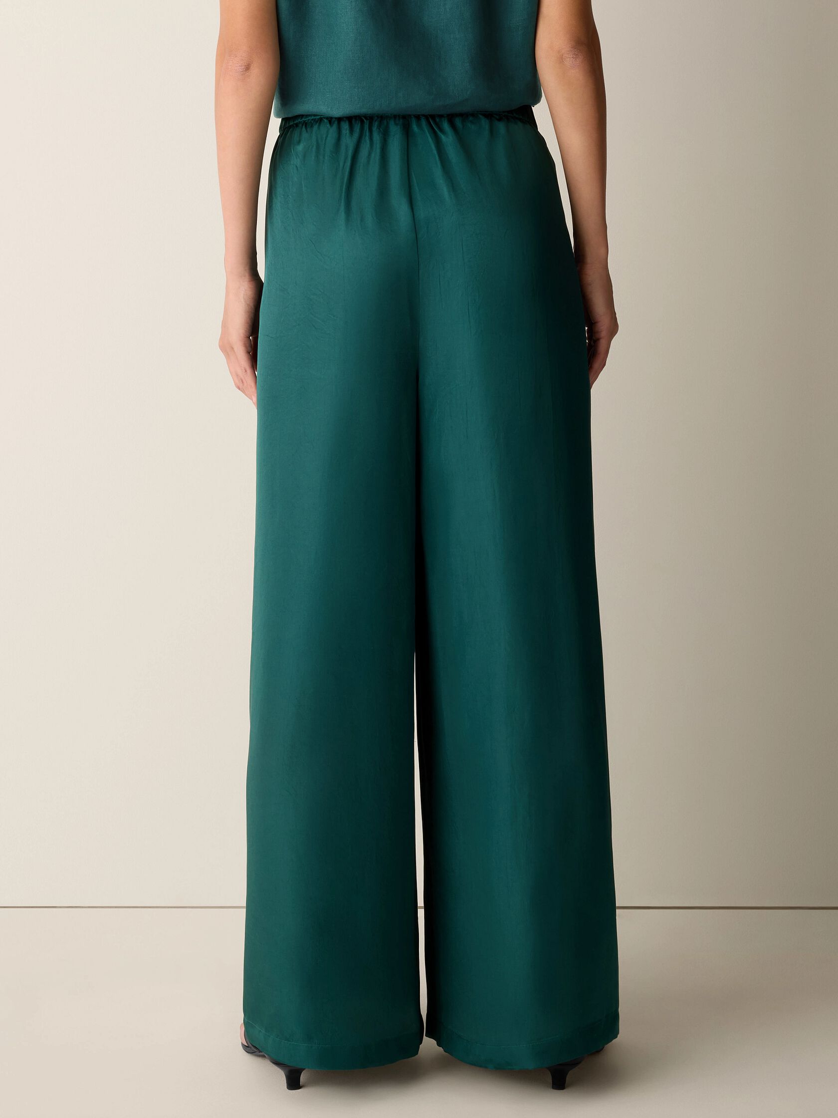 Lightweight Satin Shimmer Full-Length Wide Pant