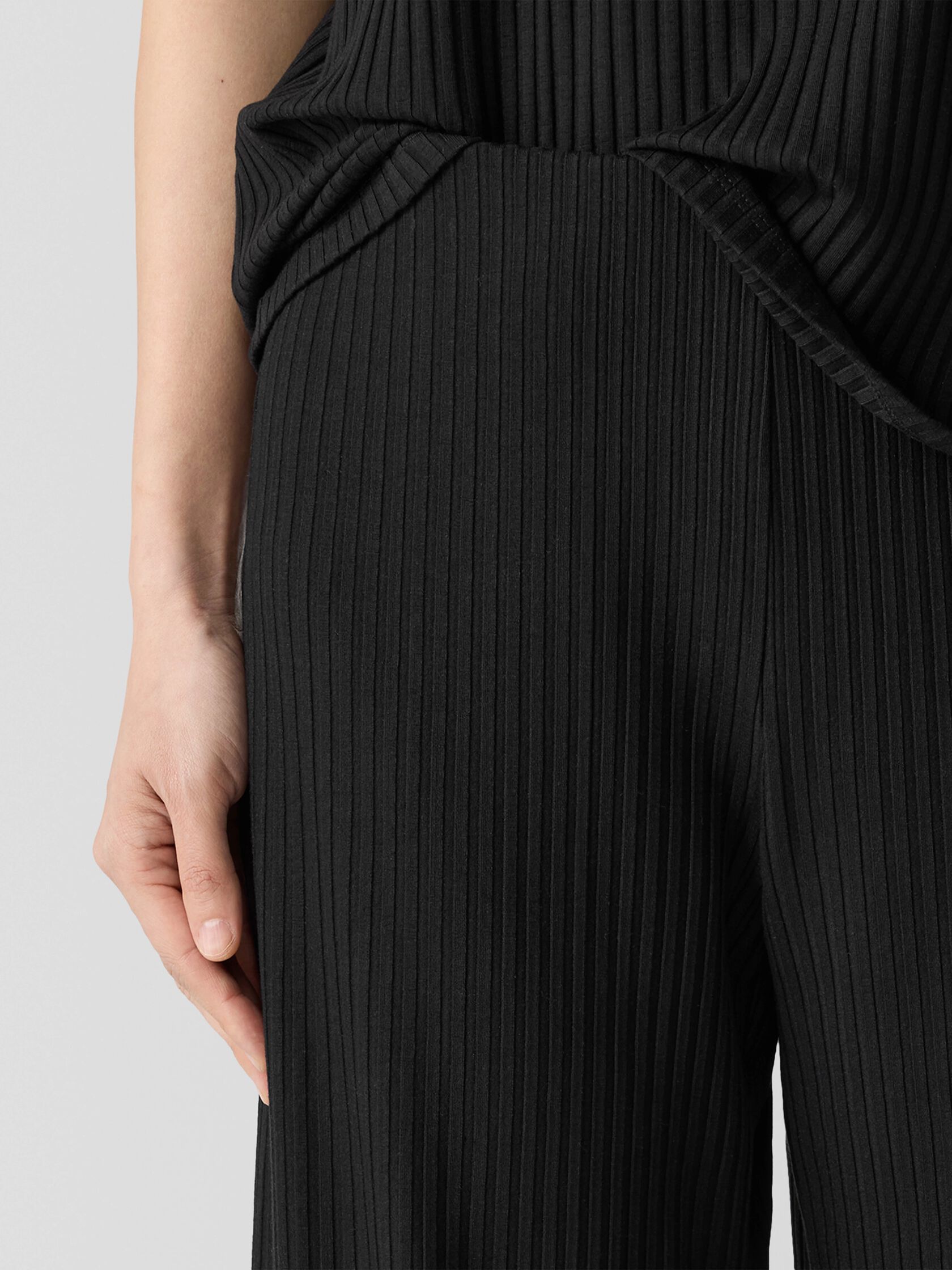 Textured Stretch Rib Wide-Leg Pant