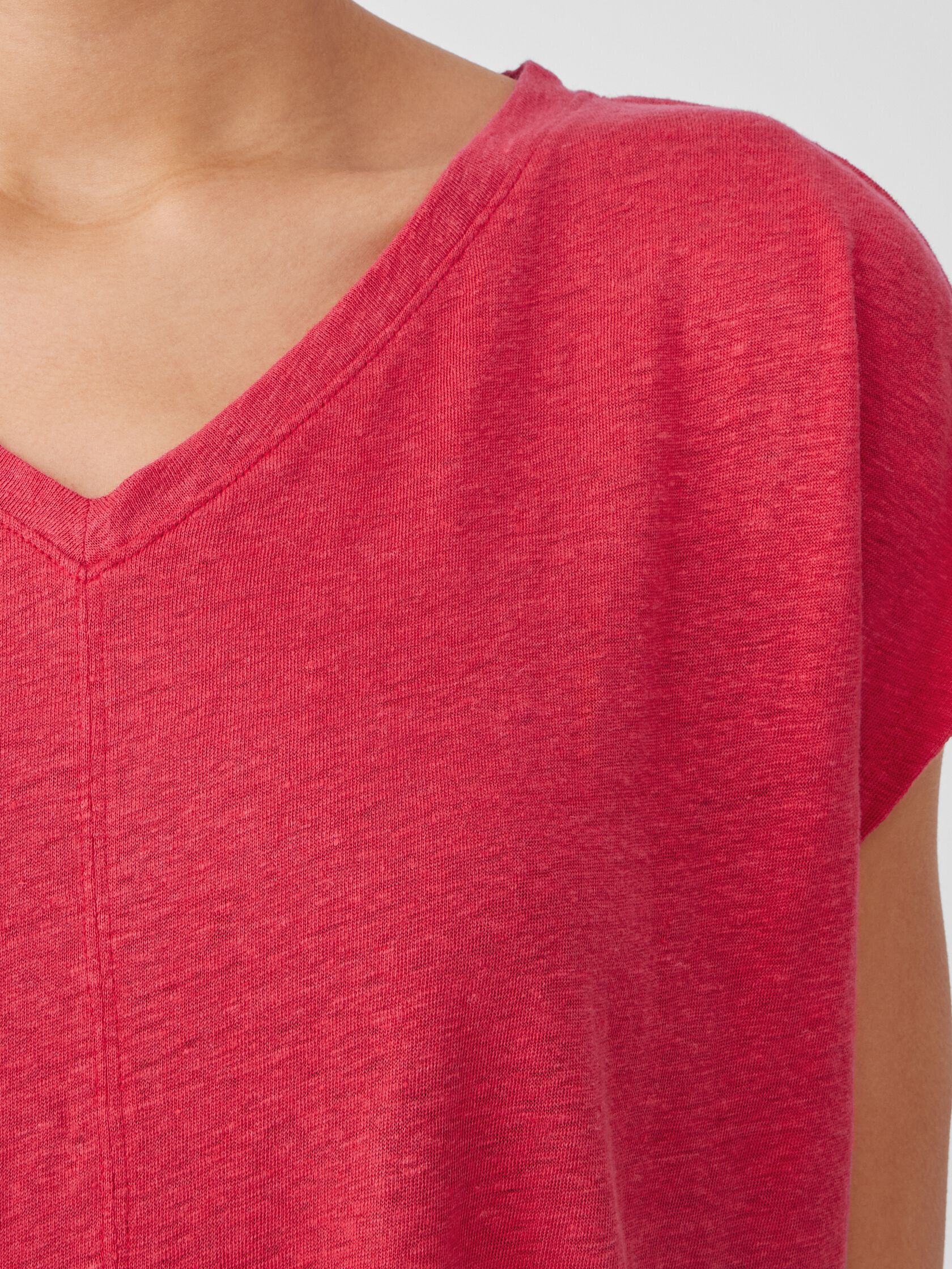 Organic Linen Jersey V-Neck Tee