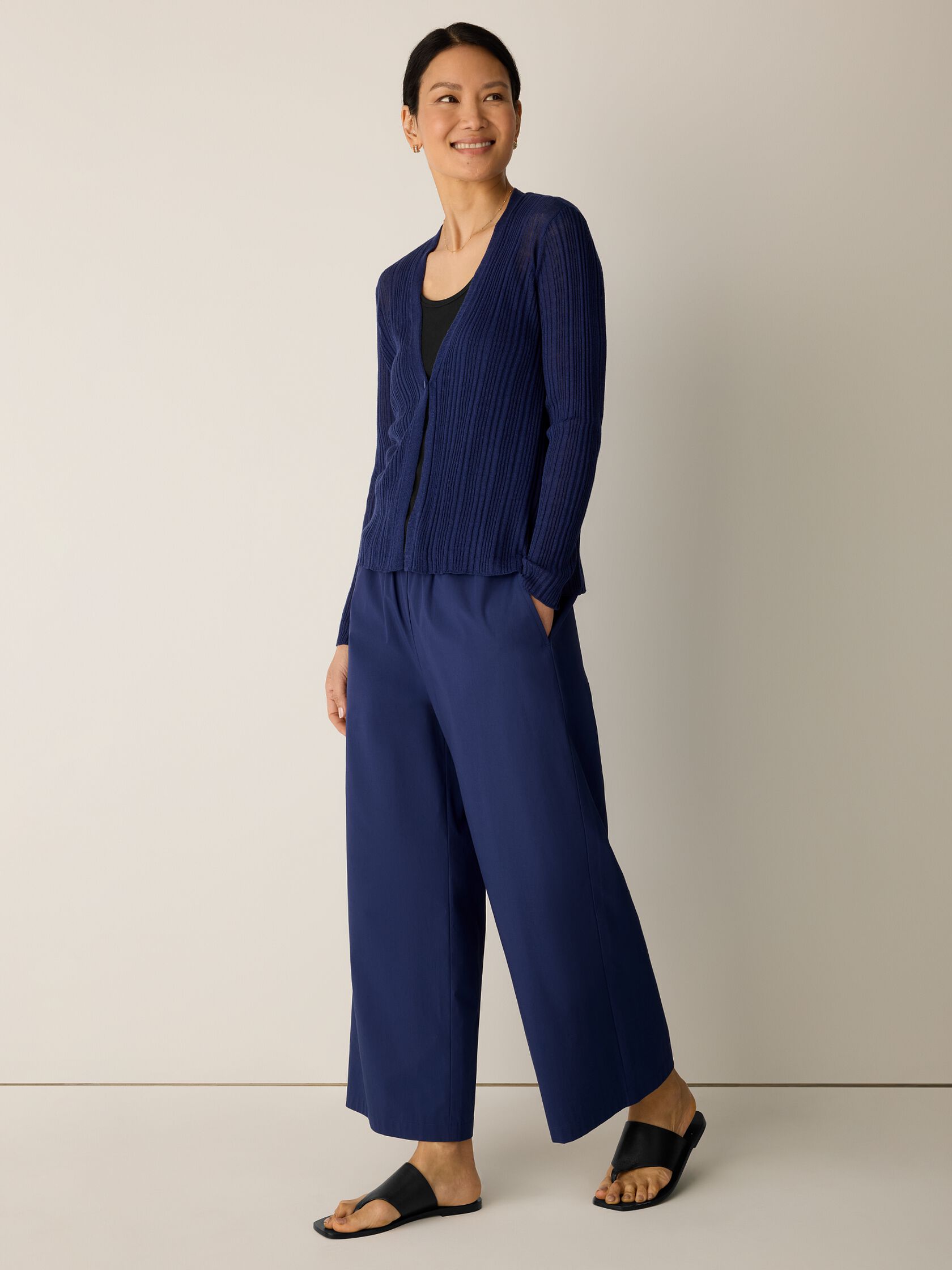 Organic Linen Cotton V-Neck Cardigan