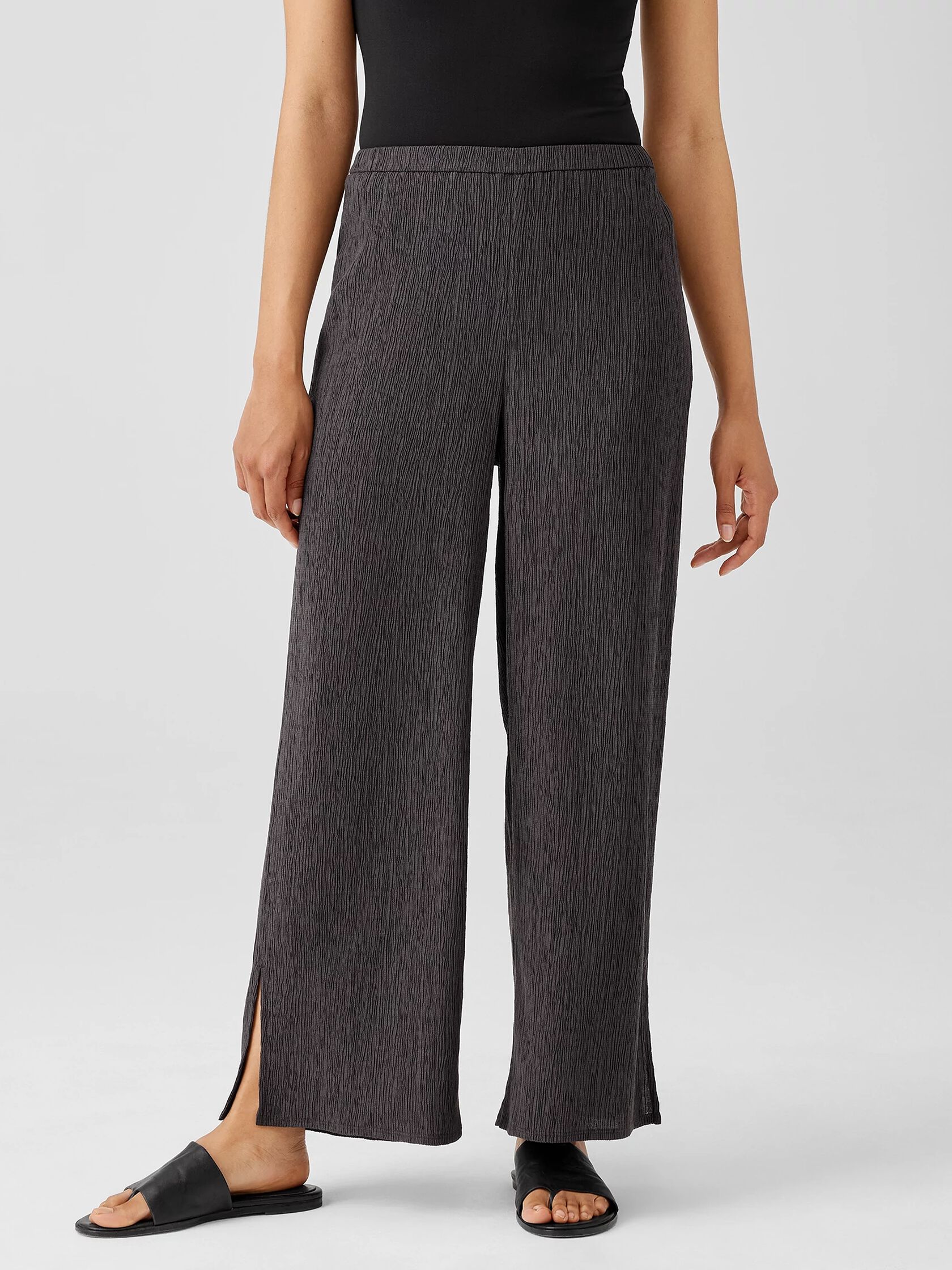 Woven Plissé Wide-Leg Pant