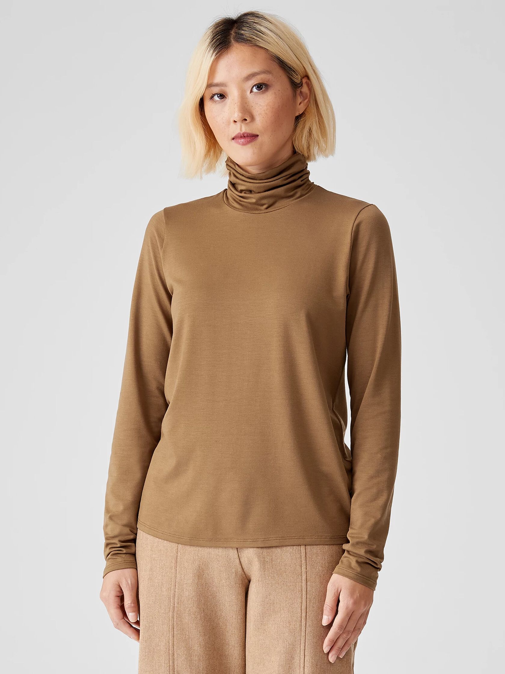 Fine Jersey Scrunch Neck Top