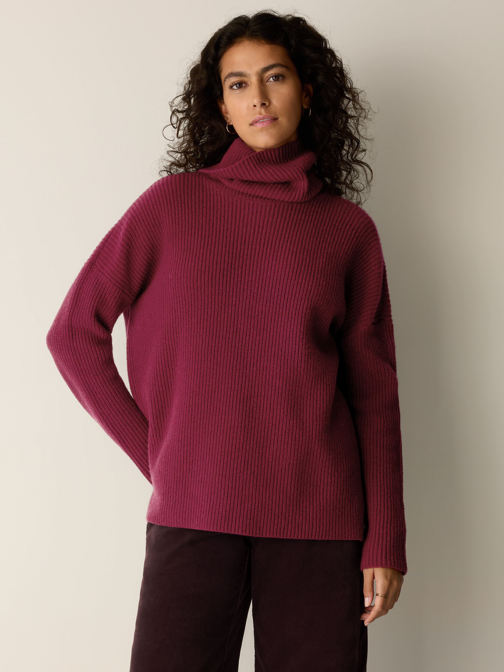 Recycled Wool Cashmere Turtleneck Top