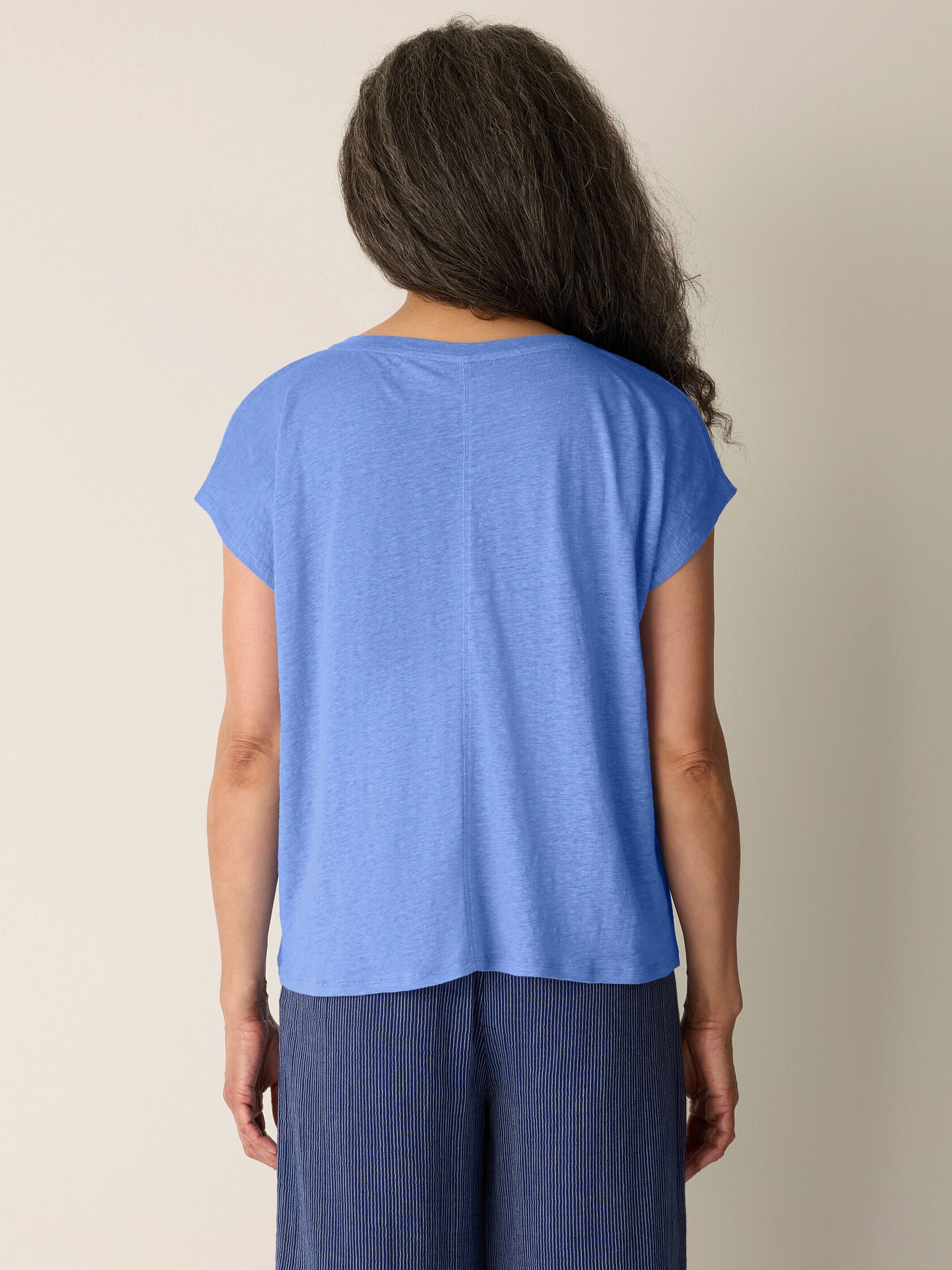 Organic Linen Jersey V-Neck Tee