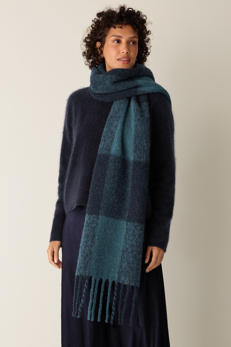Boucle Cloud Scarf Boucle Cloud Scarf
