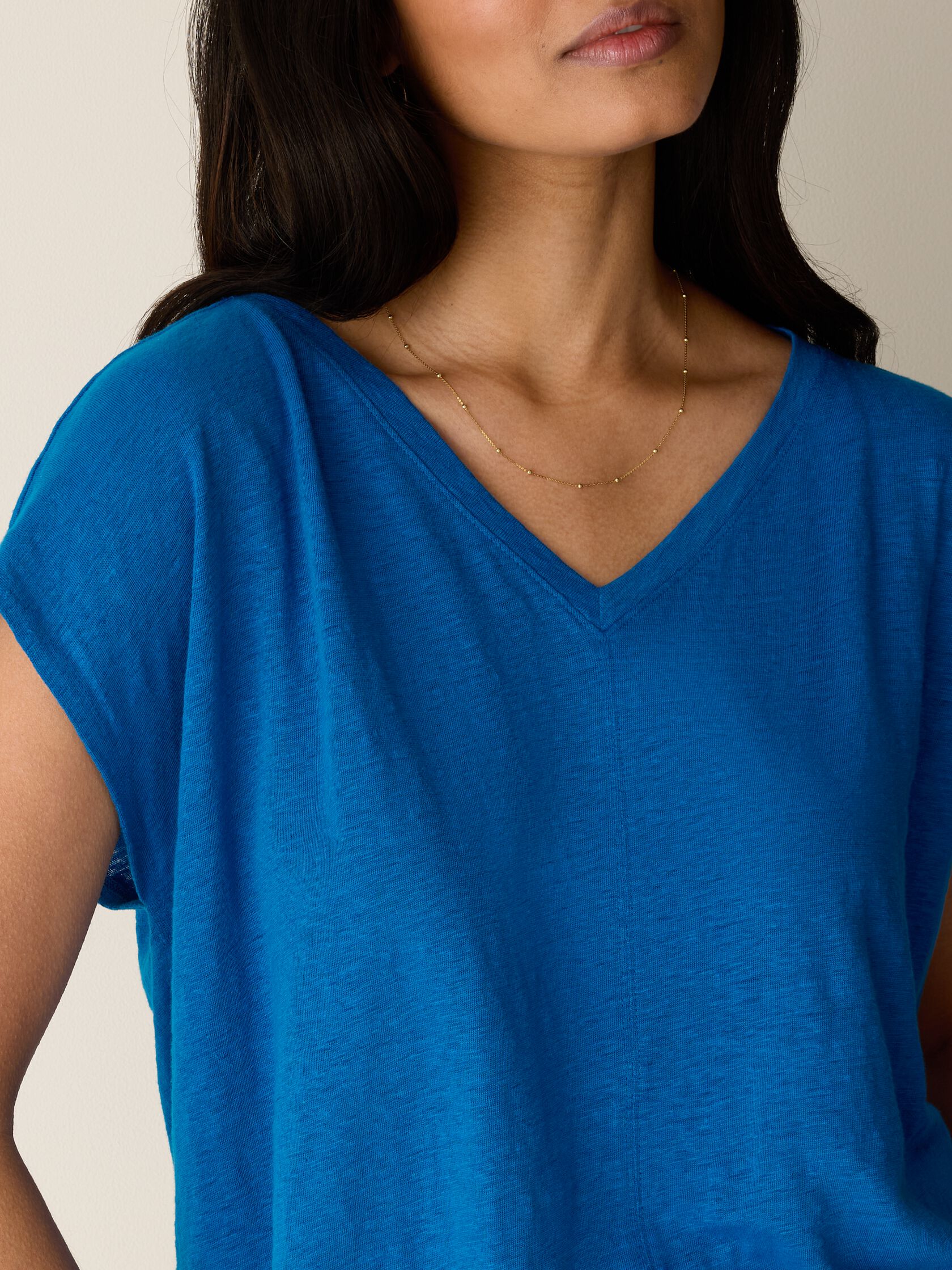 Organic Linen Jersey V-Neck Tee