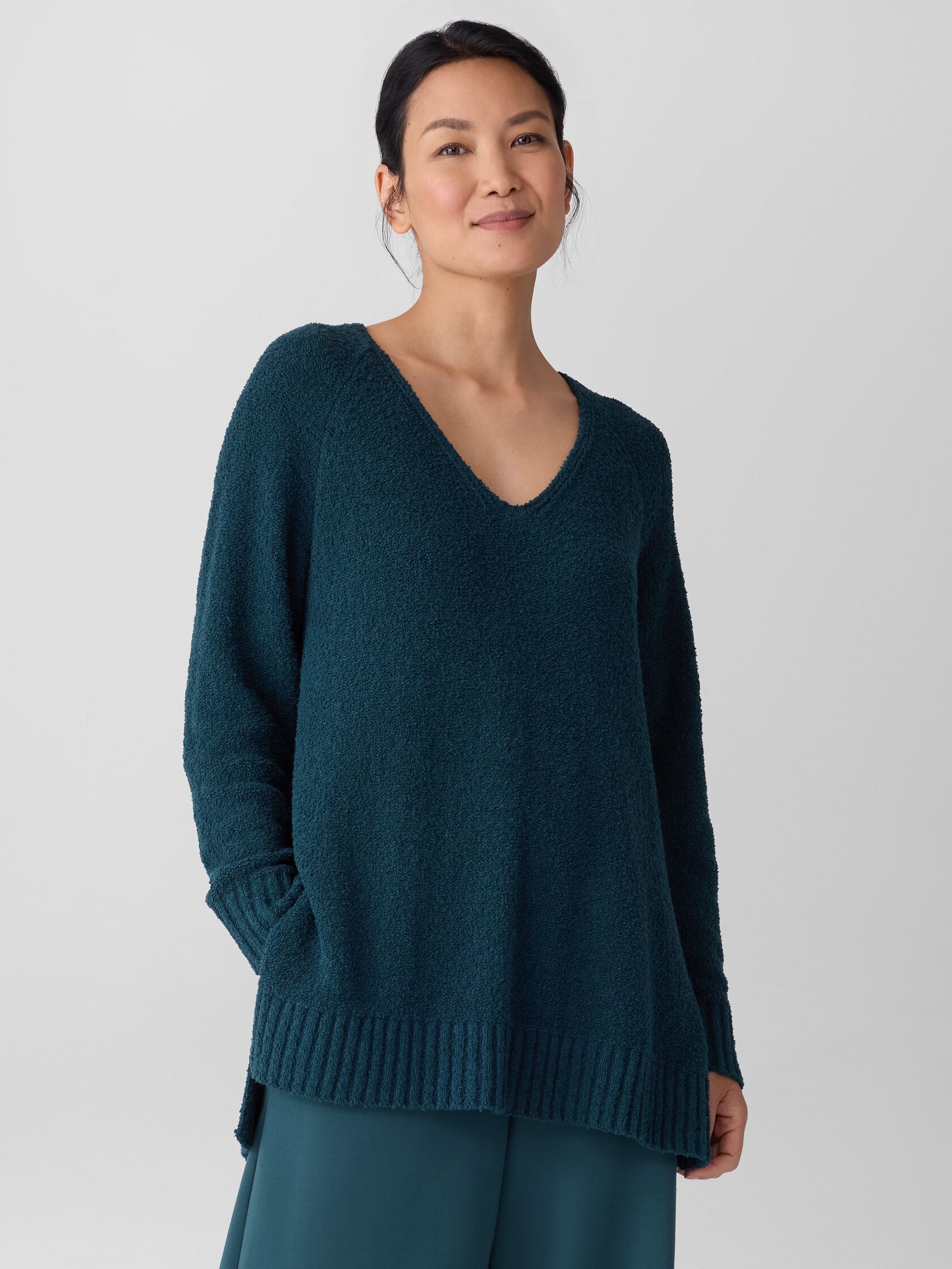 Cotton Fluff V-Neck Top
