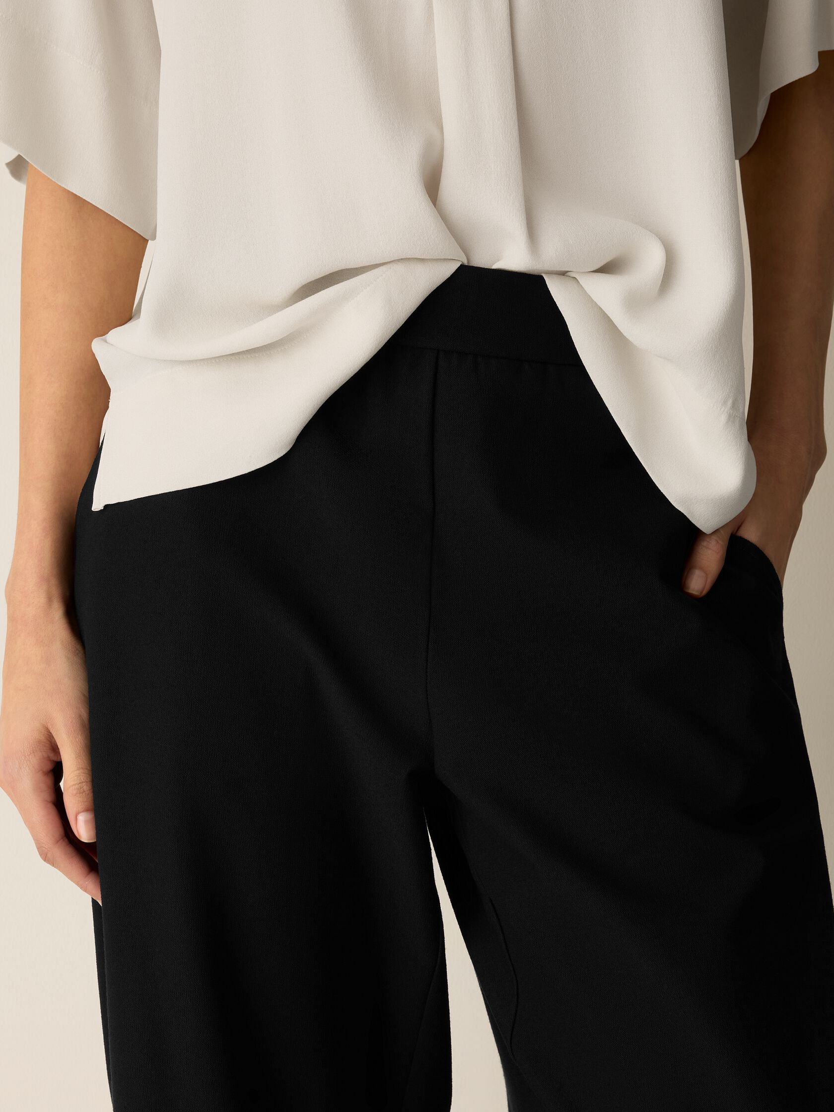 Washable Stretch Crepe Arch Pant