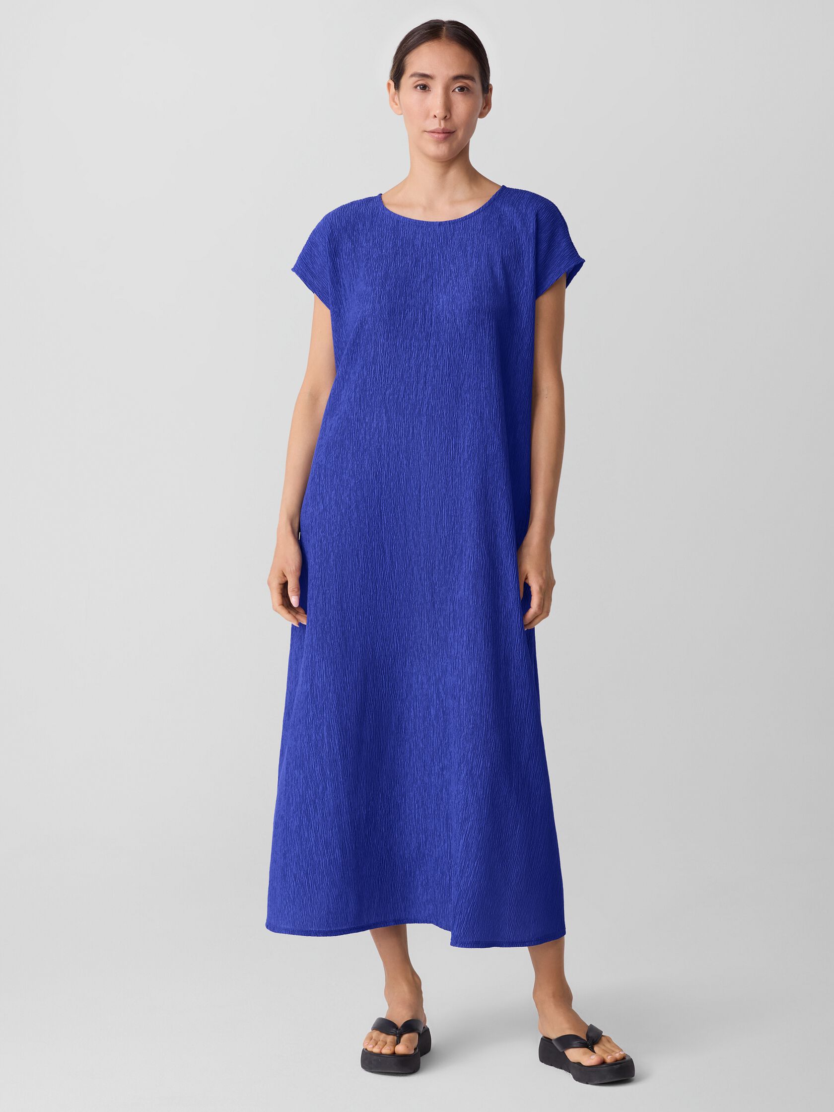 Woven Plissé Round Neck Dress