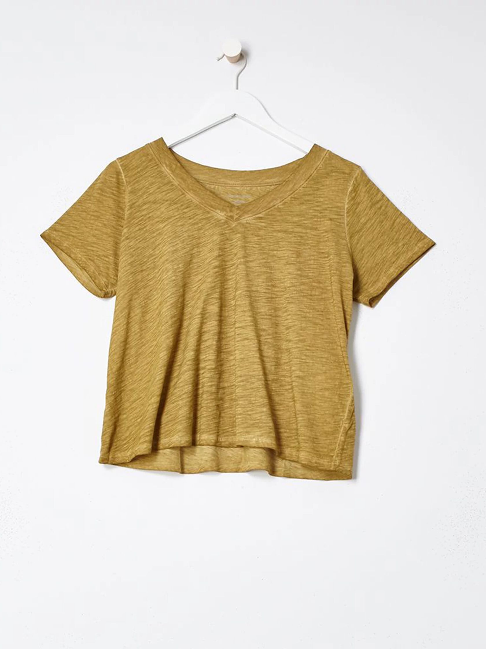 Pigment-Dyed Organic Cotton V-Neck Tee