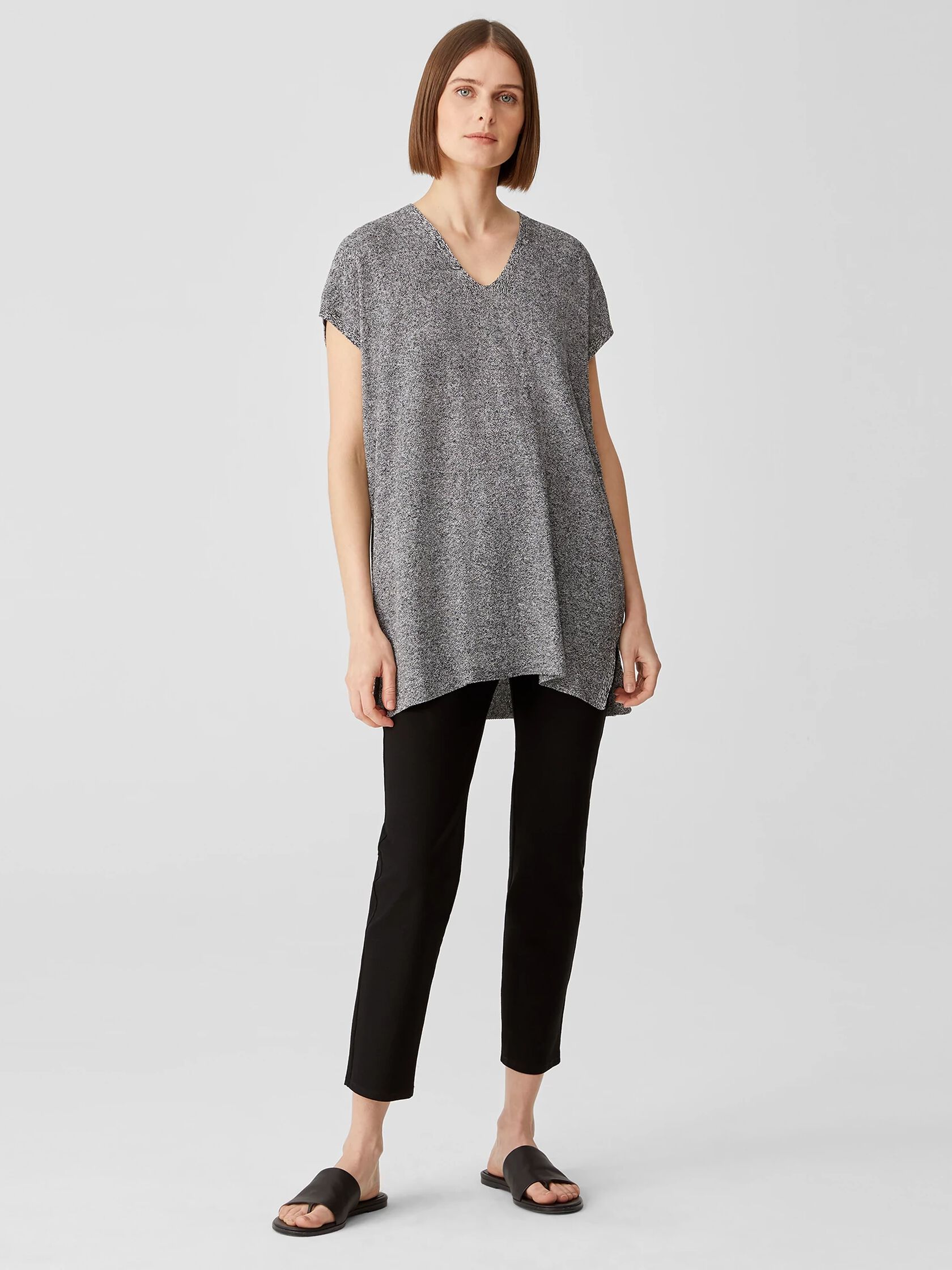 Organic Linen Cotton Twist V-Neck Top