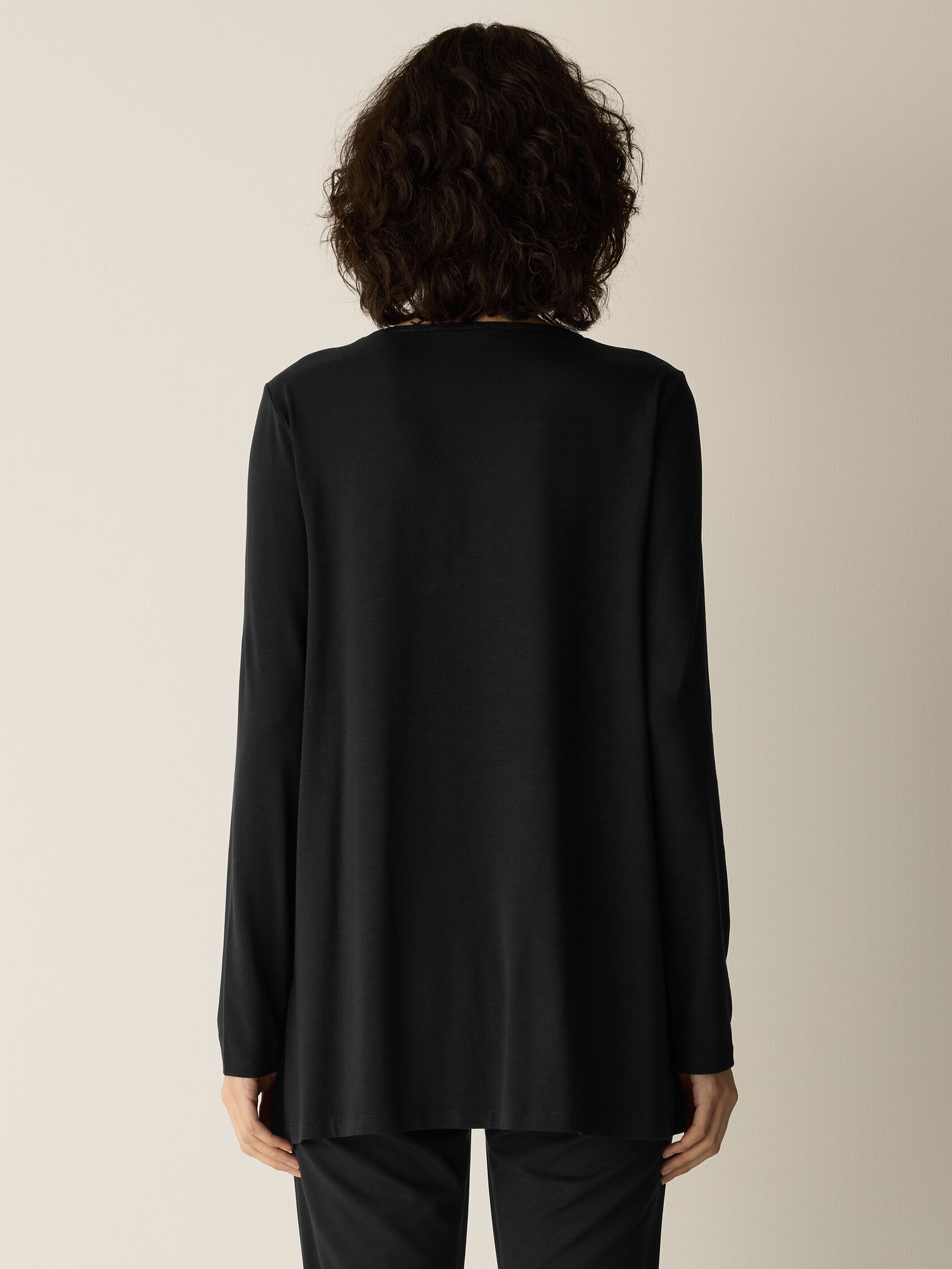 Fine Stretch Jersey Knit V-Neck Long Top