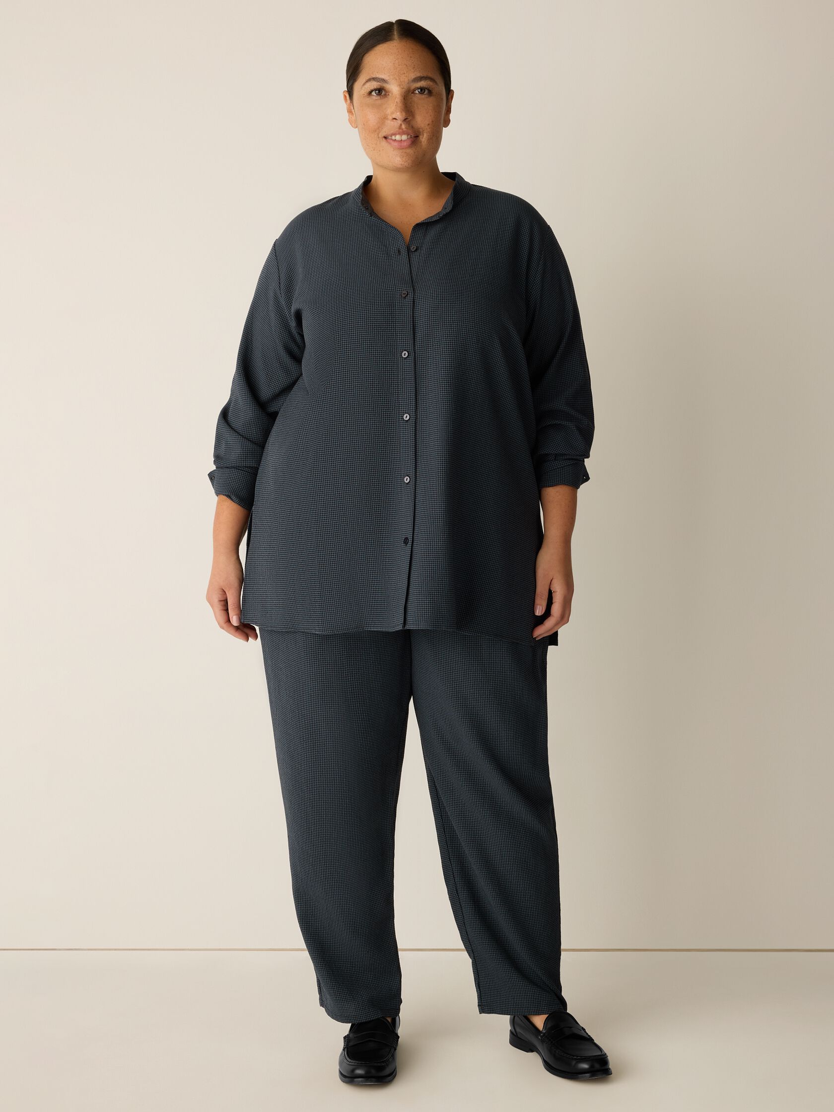 Mini Check Crepe Band Collar Top