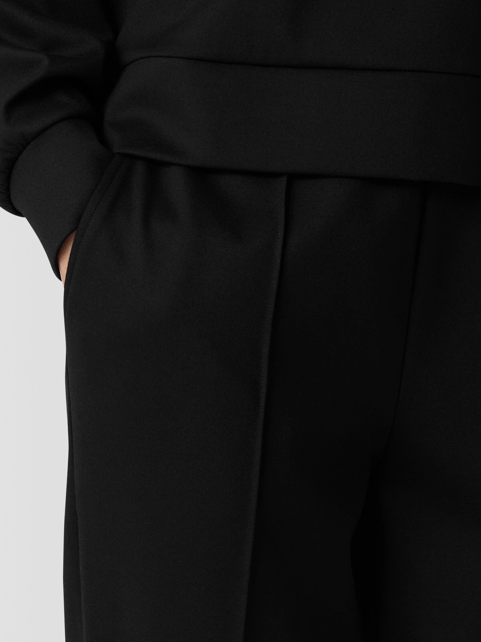 Lightweight Ponte Jogger Pant