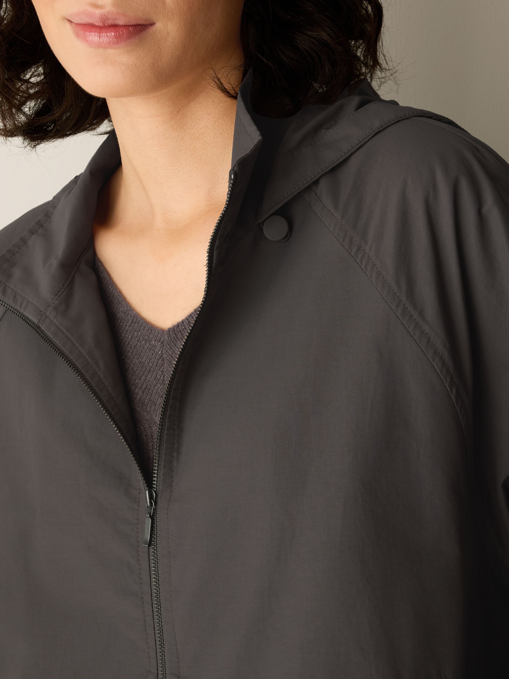 Light Cotton Nylon Hooded Coat