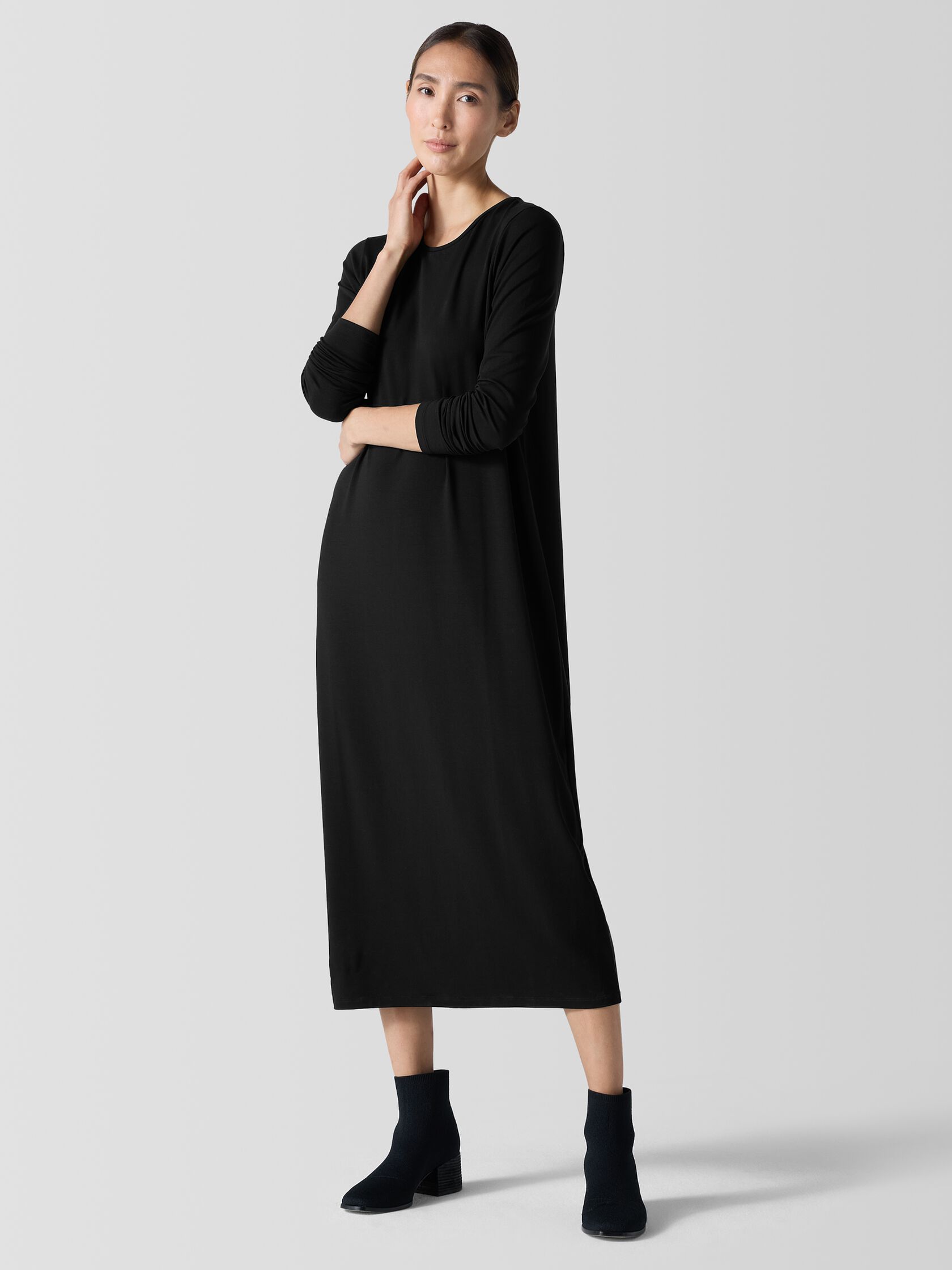Stretch Jersey Knit Round Neck Dress