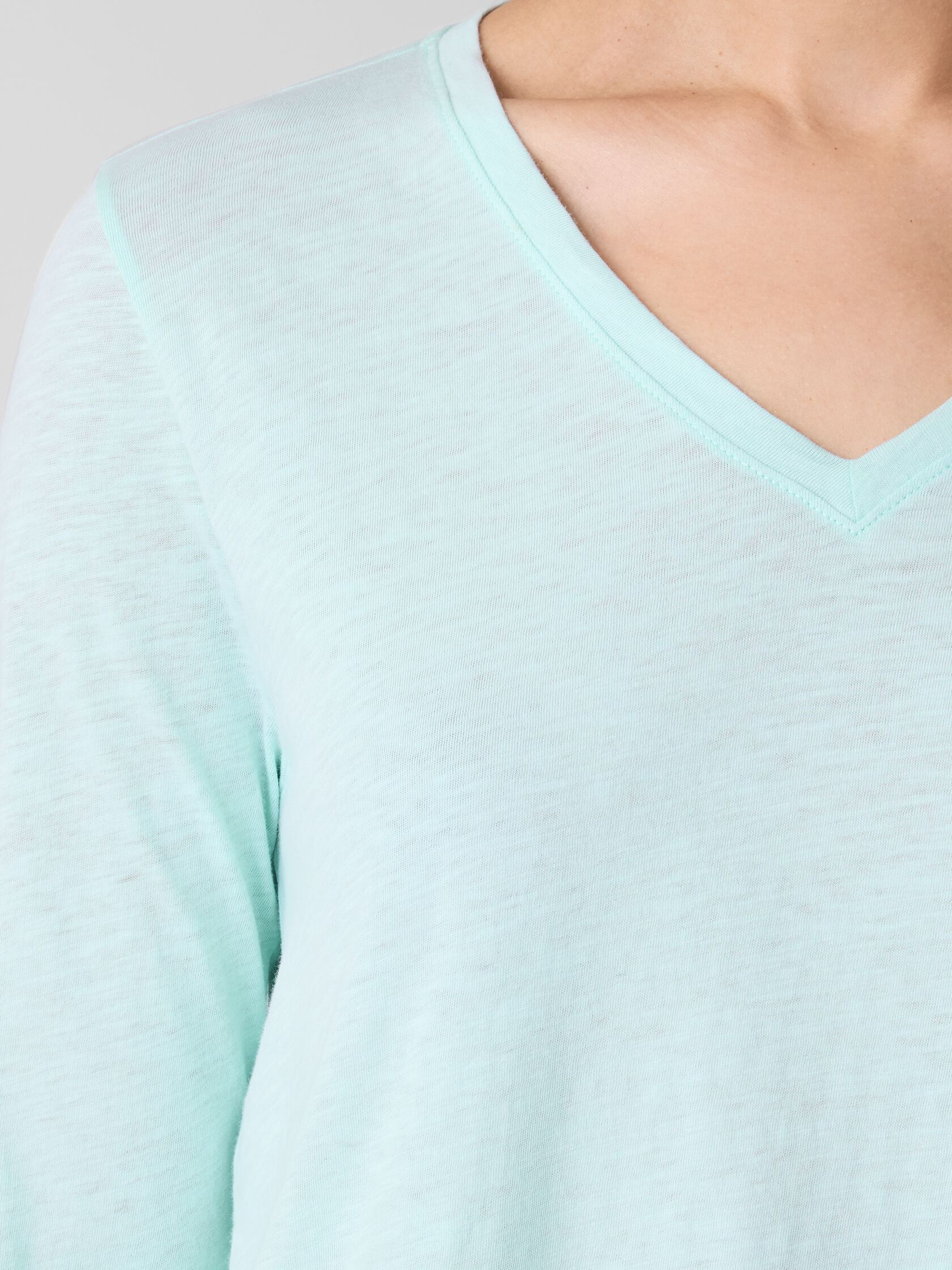 Organic Cotton Slubby Jersey V-Neck Top
