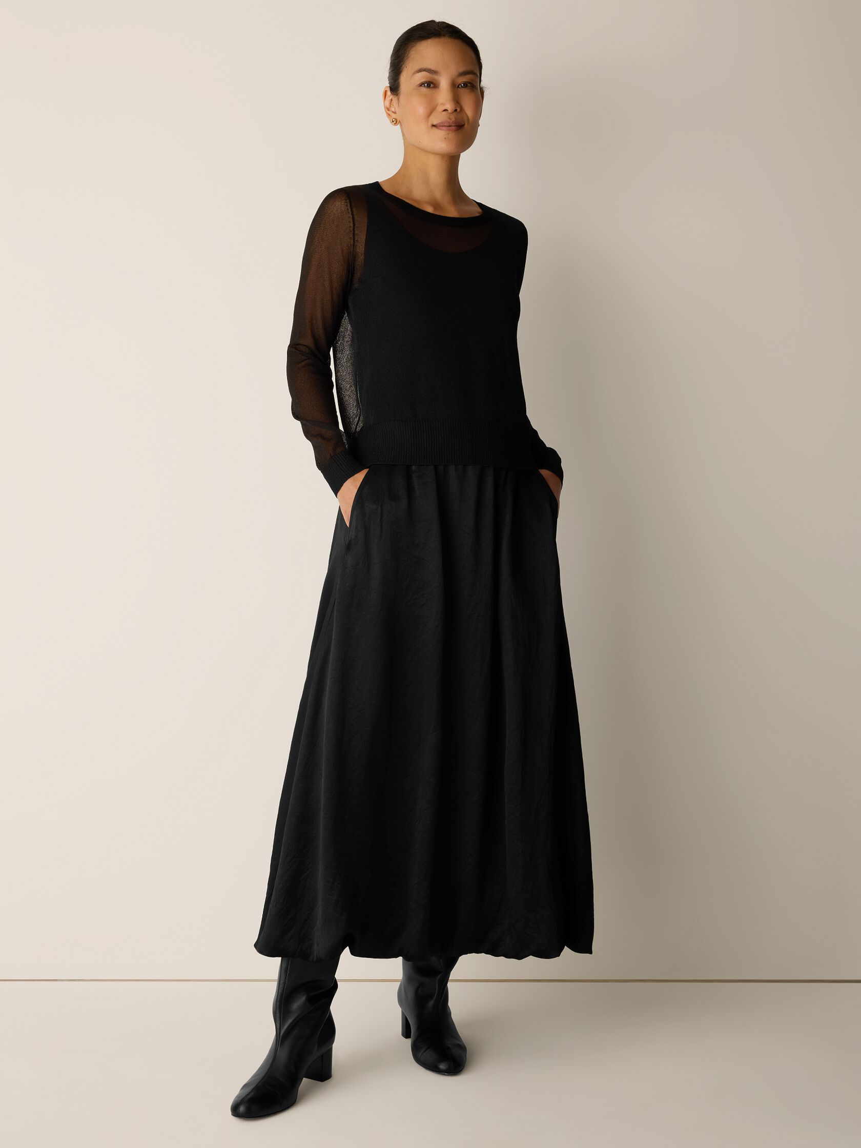 Textured Satin Bubble Hem Skirt