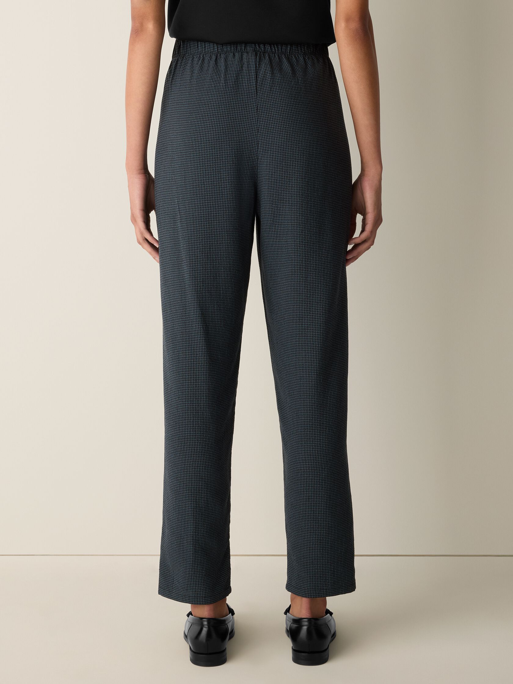 Mini Check Crepe Tapered Pant