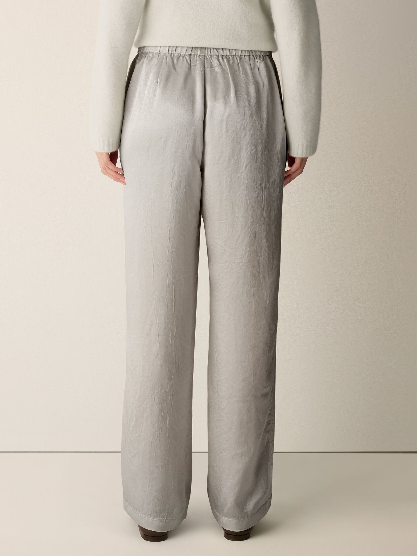 Textured Satin Straight Pant