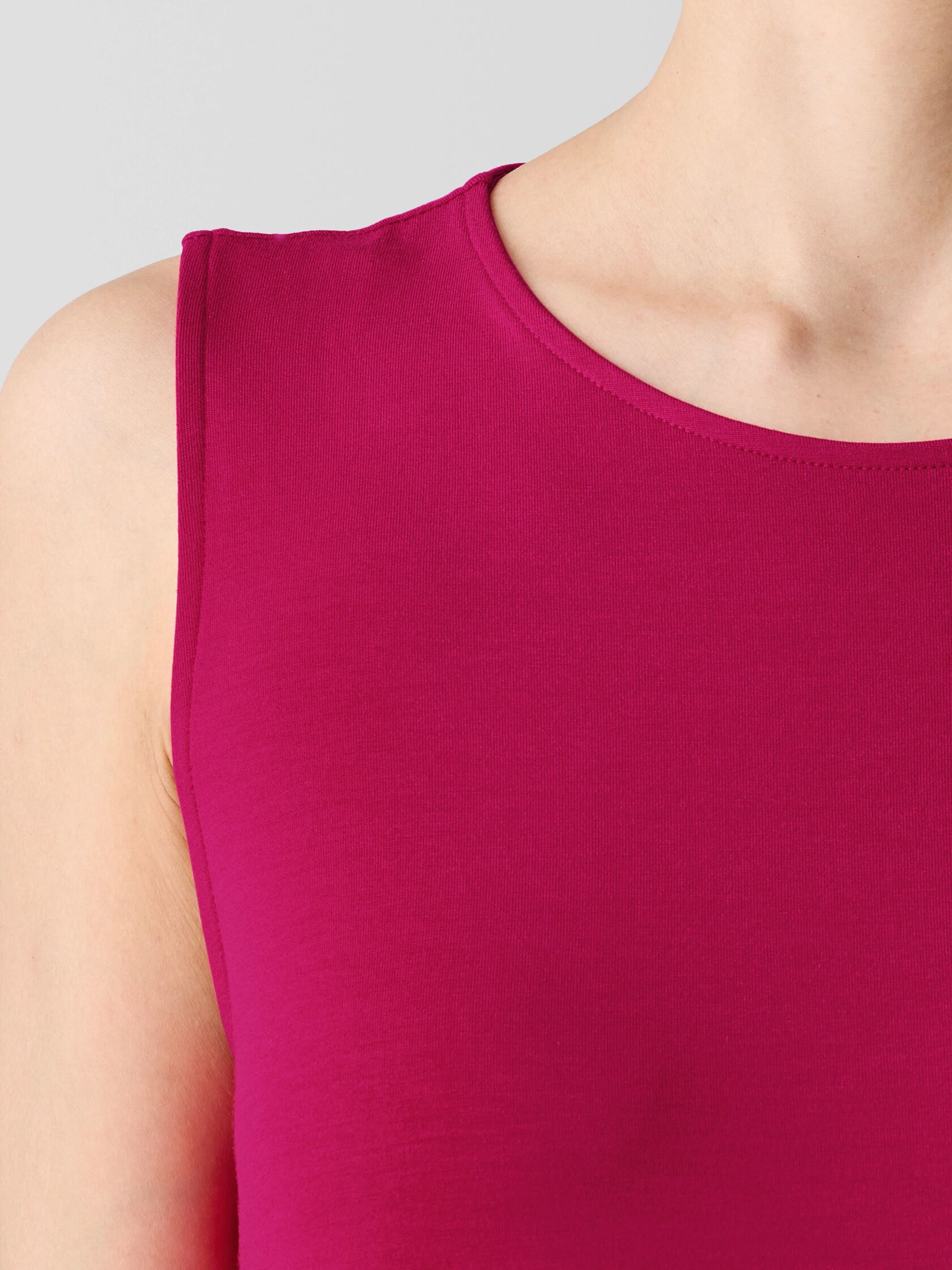Stretch Jersey Knit Round Neck Dress