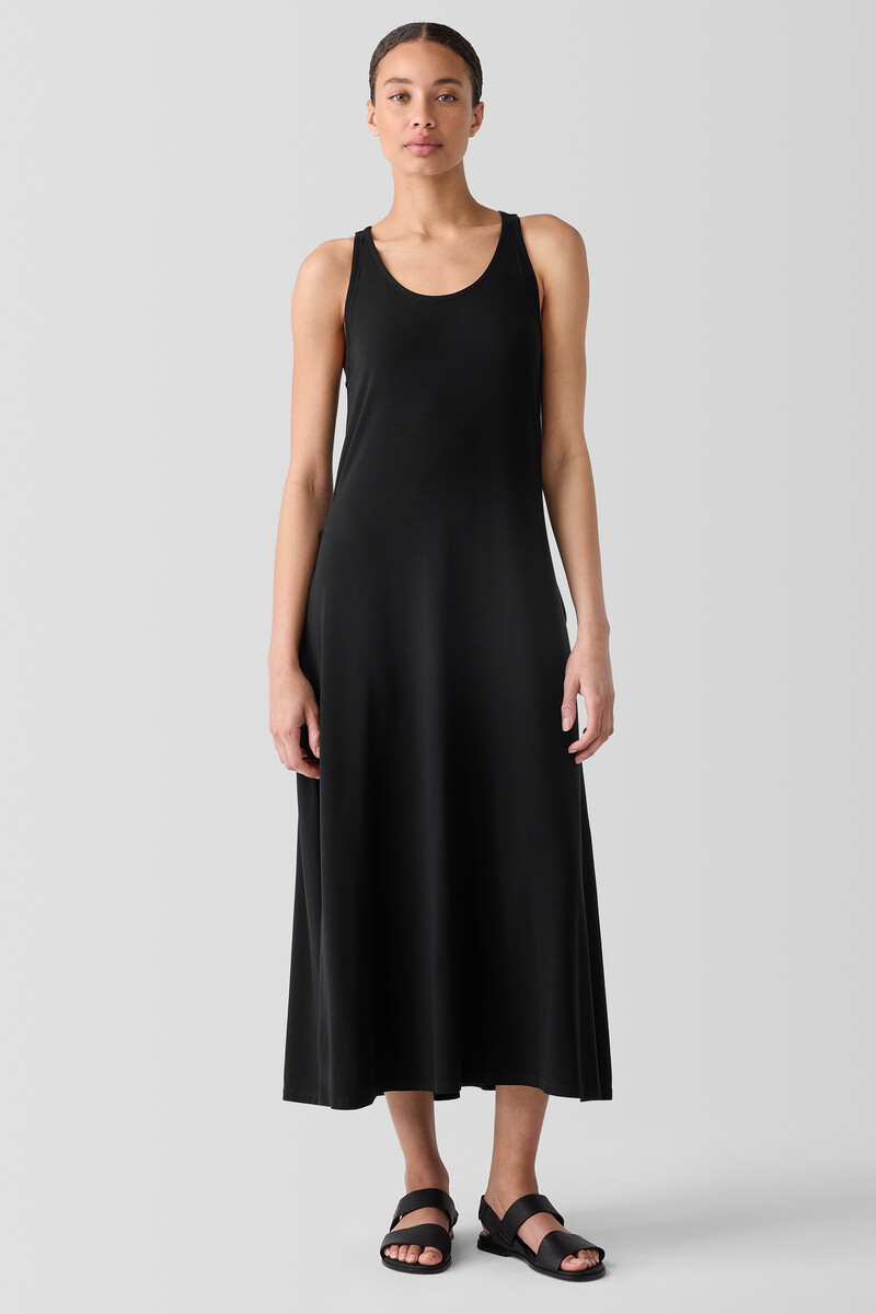 V-Neck Hardware One-Piece Swimsuit V-Neck Hardware One-Piece Swimsuit