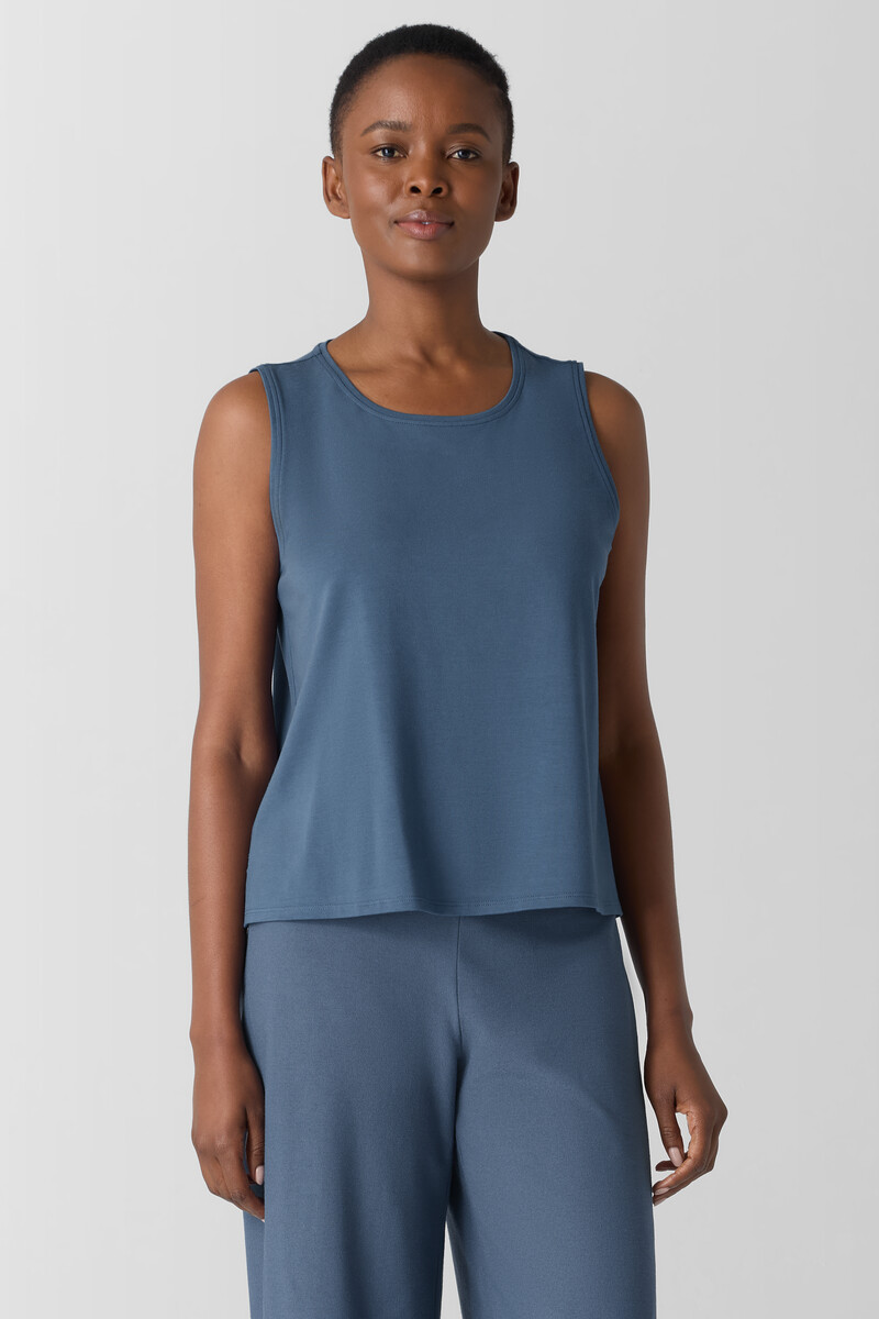 V-Neck Hardware One-Piece Swimsuit V-Neck Hardware One-Piece Swimsuit