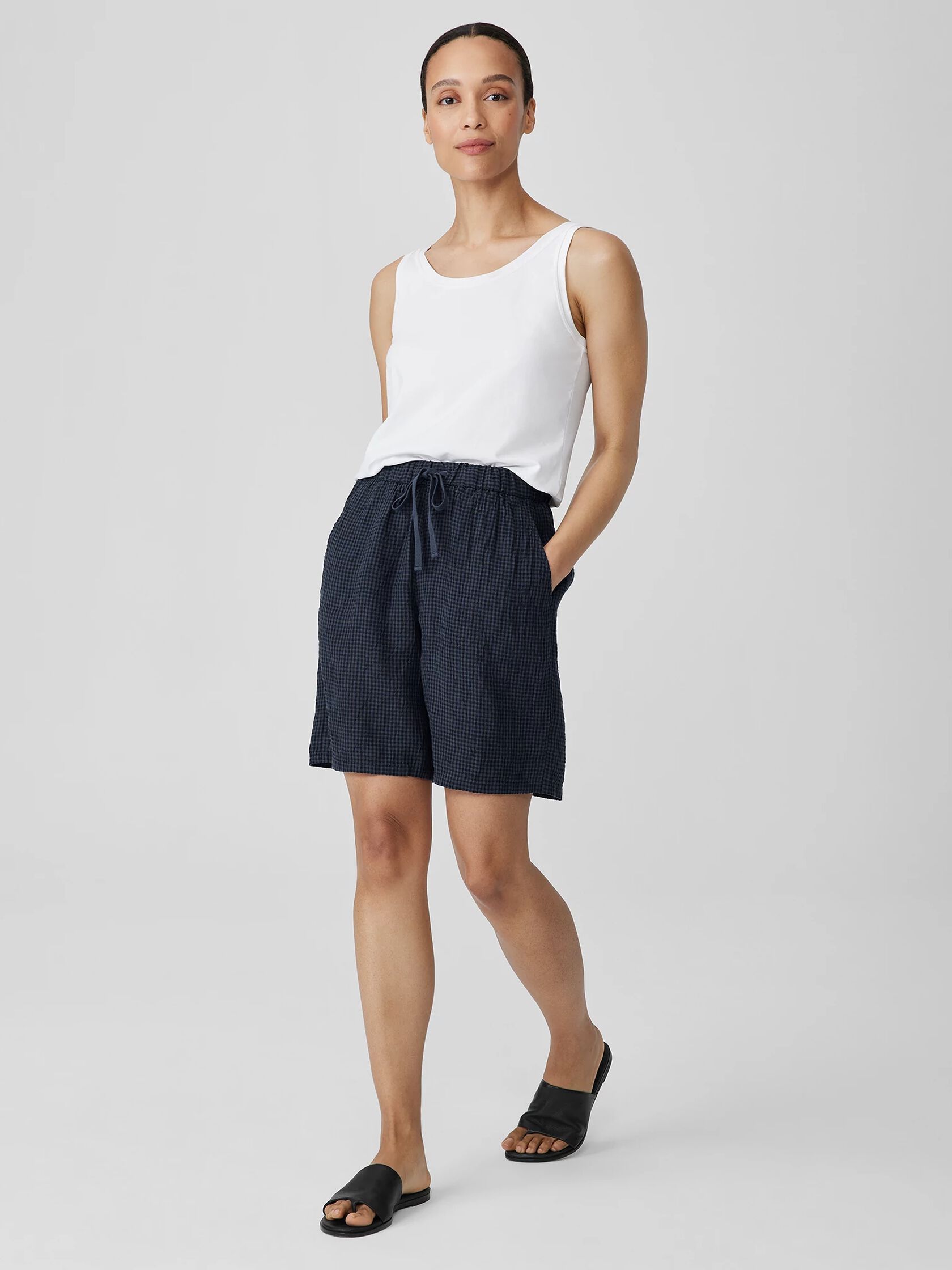 Puckered Organic Linen Shorts