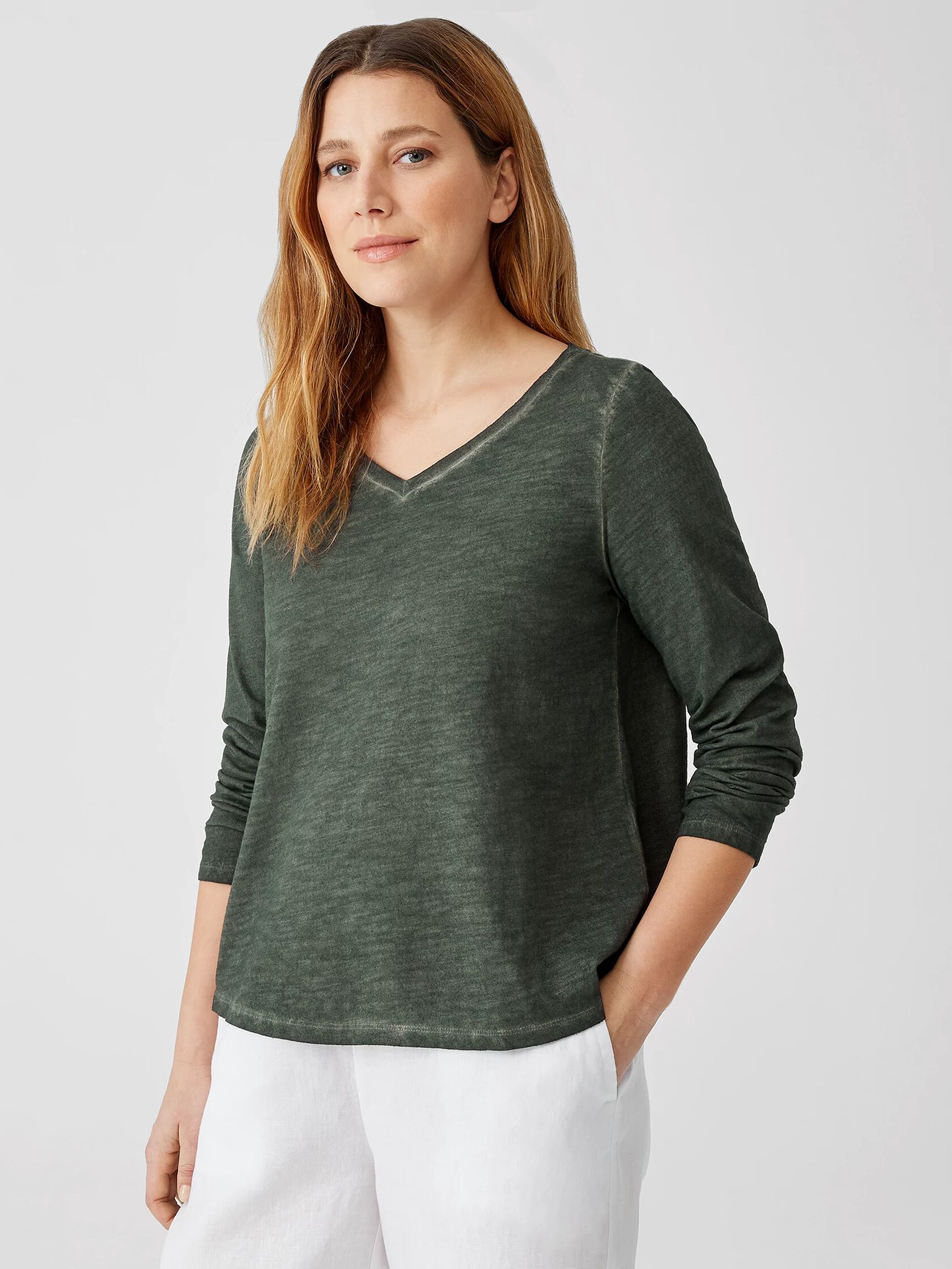 Pigment-Dyed Organic Cotton V-Neck Top