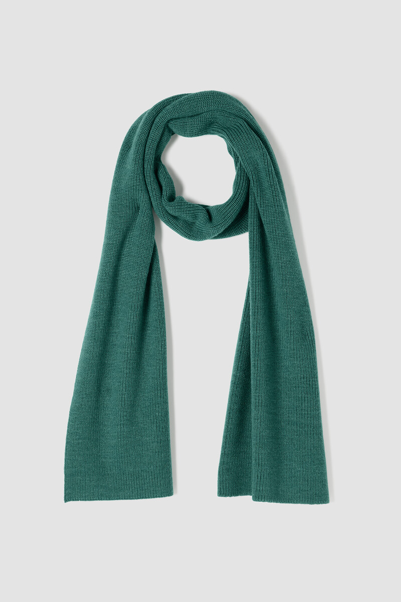 Merino Scarf in Regenerative Wool Merino Scarf in Regenerative Wool