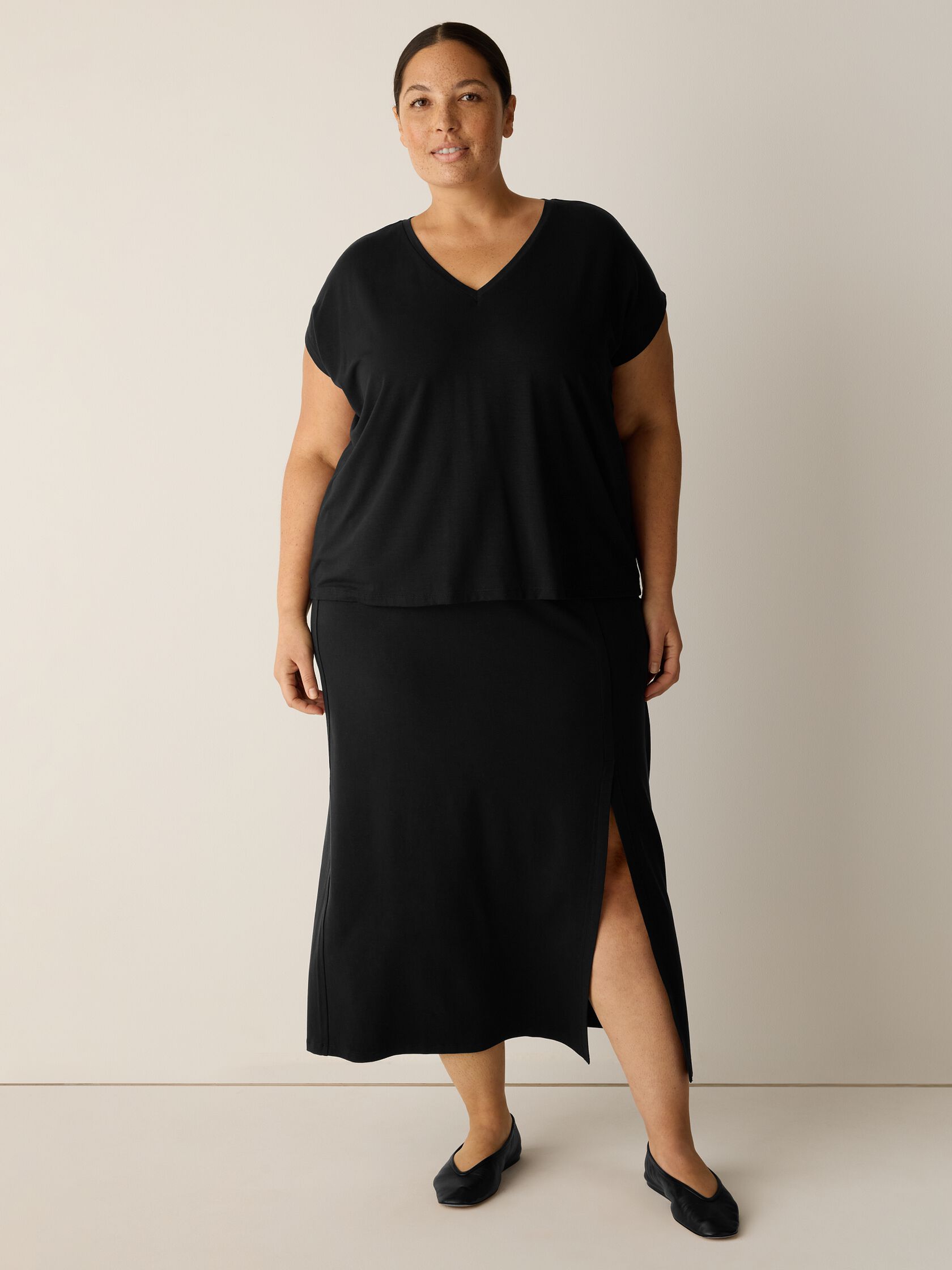 Fine Jersey V-Neck Square Top