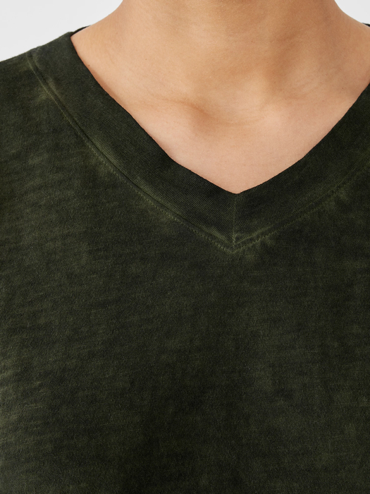 Organic Cotton Hazy Slub V-Neck Tee | EILEEN FISHER